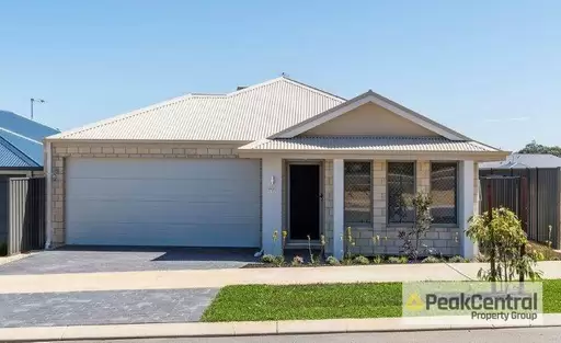 33 Moonee Street, Lakelands For Lease by Peak Central Property Group