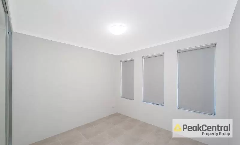 33 Moonee Street, Lakelands For Lease by Peak Central Property Group - image 8