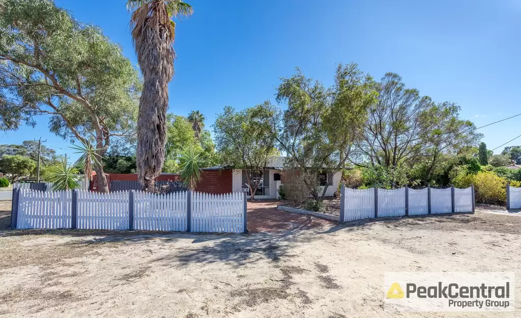 2 Redtingle Road, Camillo Leased by Peak Central Property Group