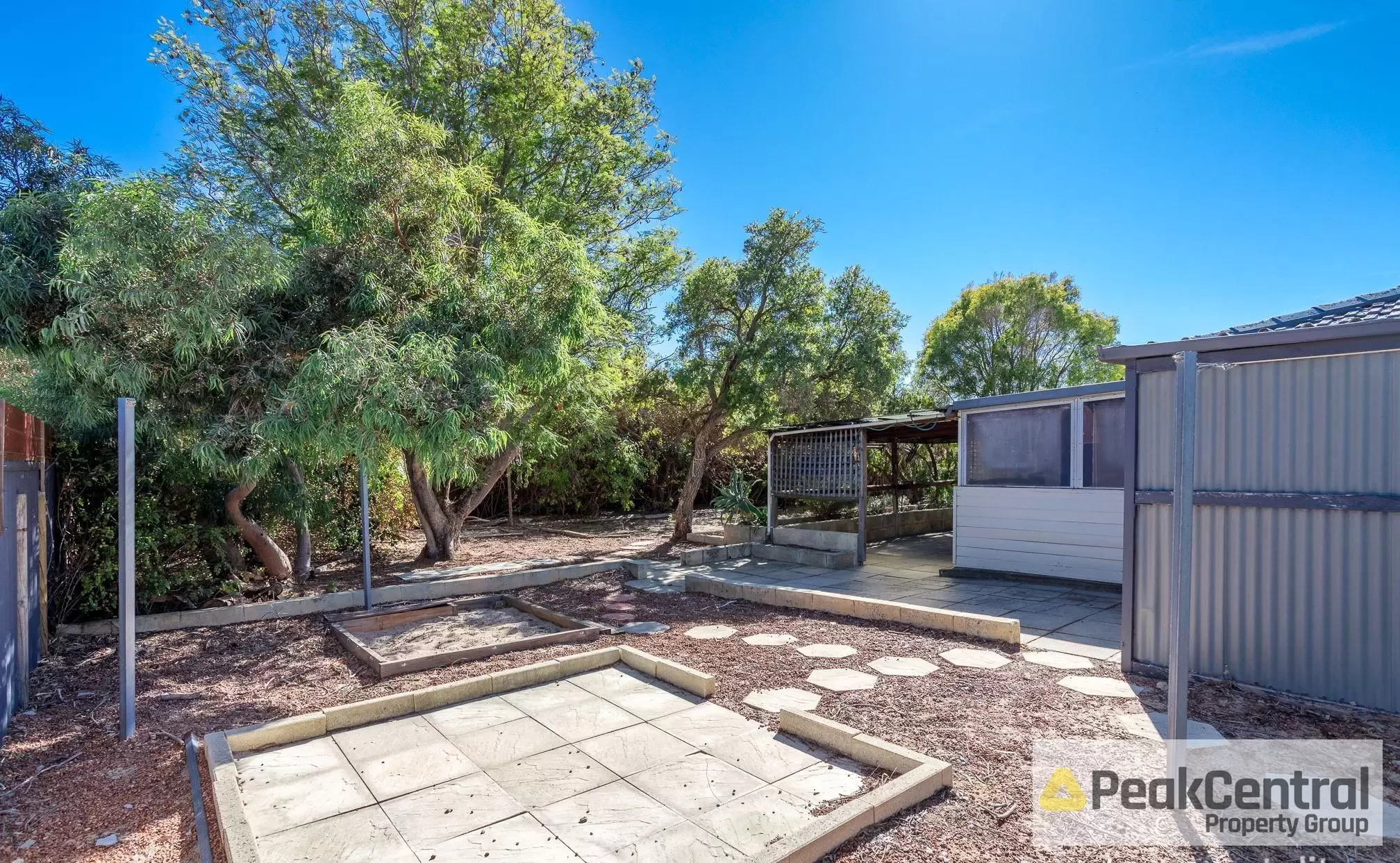 2 Redtingle Road, Camillo Leased by Peak Central Property Group - image 11