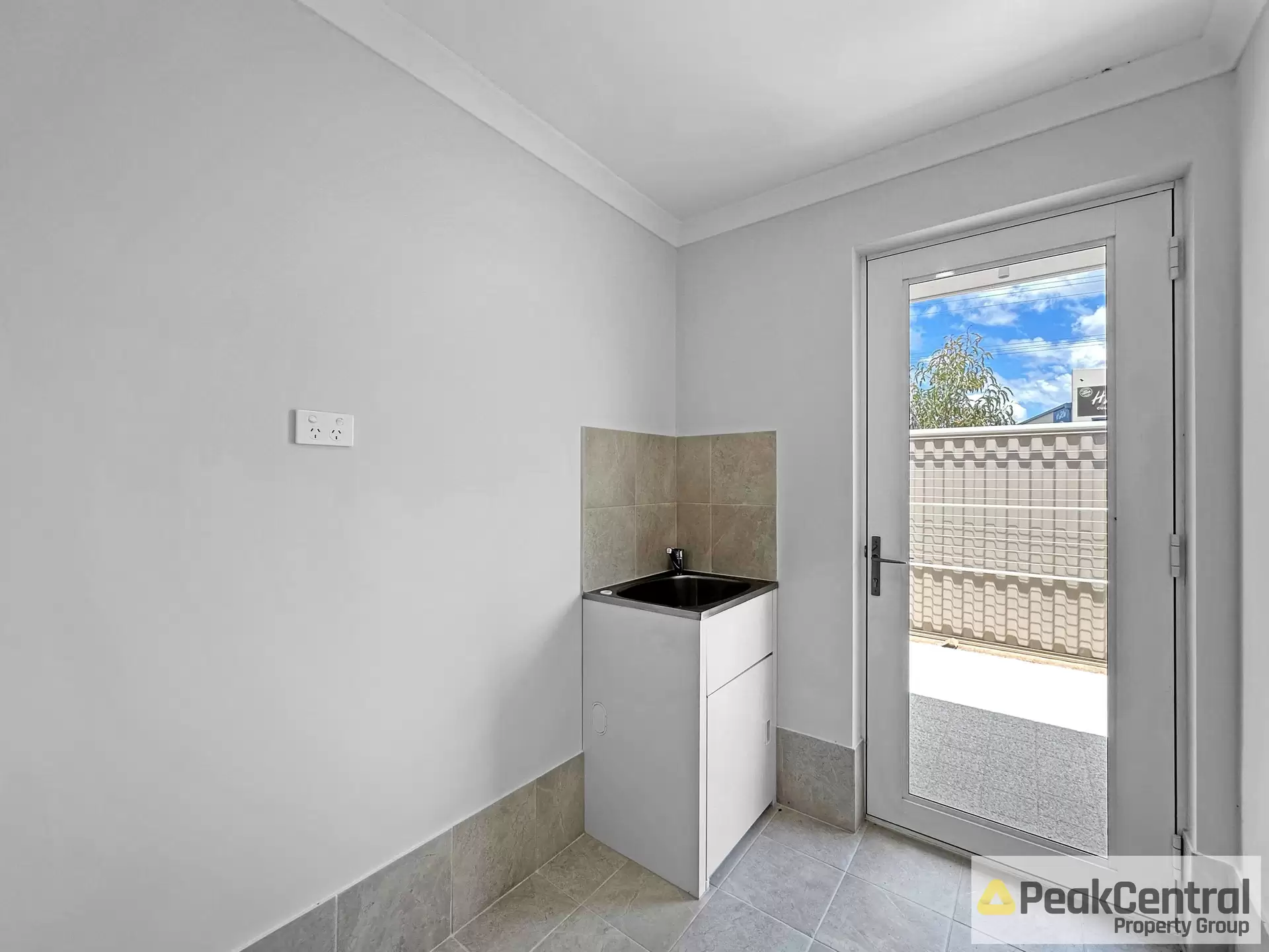 12 Stilton Way, Byford For Lease by Peak Central Property Group - image 1