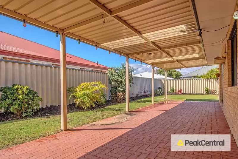 18 Pesaro Green, Secret Harbour Leased by Peak Central Property Group - image 11