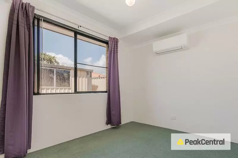 18 Pesaro Green, Secret Harbour Leased by Peak Central Property Group - image 9