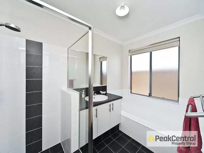 12 Carbine Corner, Baldivis For Lease by Peak Central Property Group - image 10