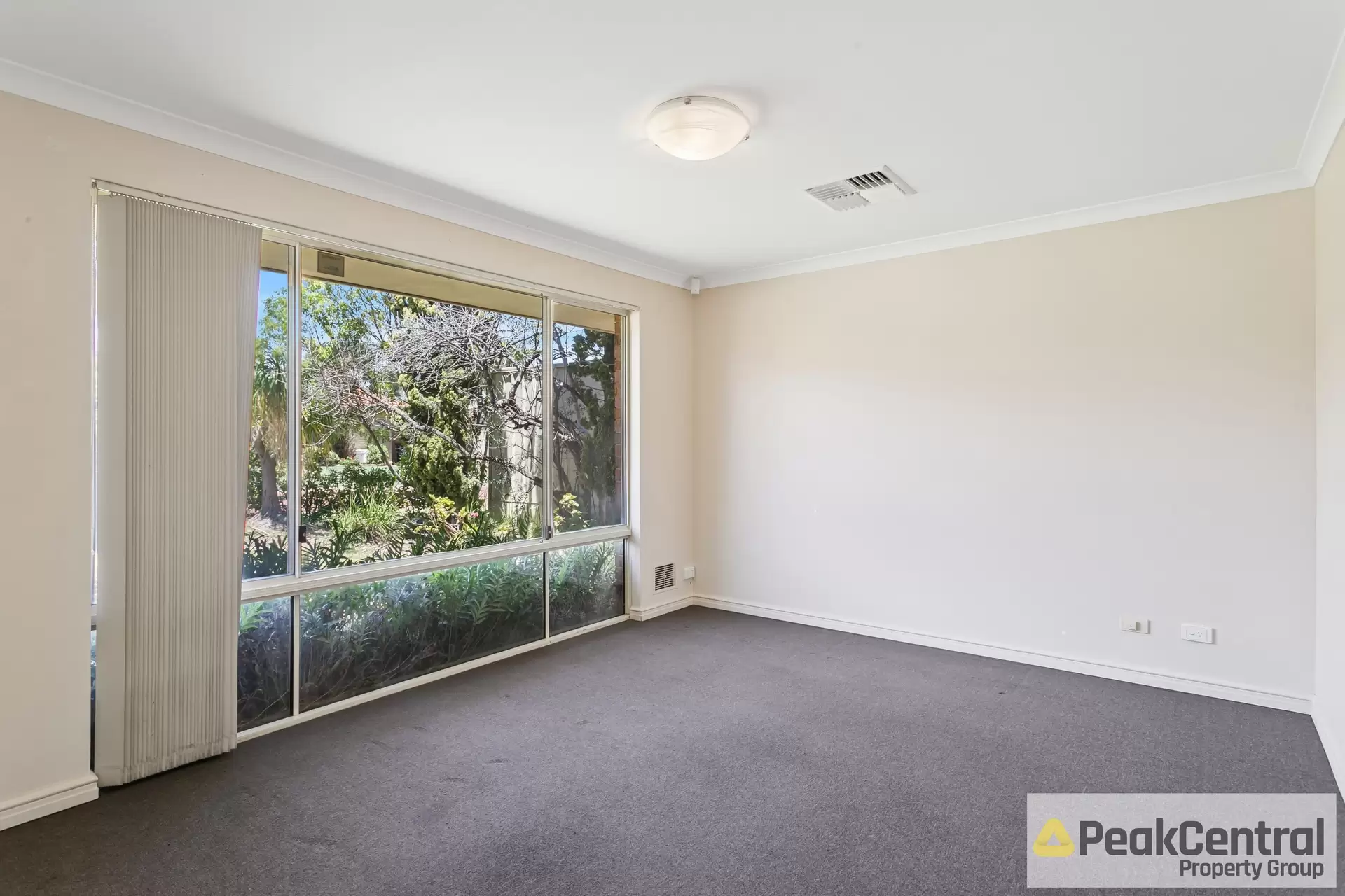 17 Derwent Crescent, Success For Sale by Peak Central Property Group - image 1