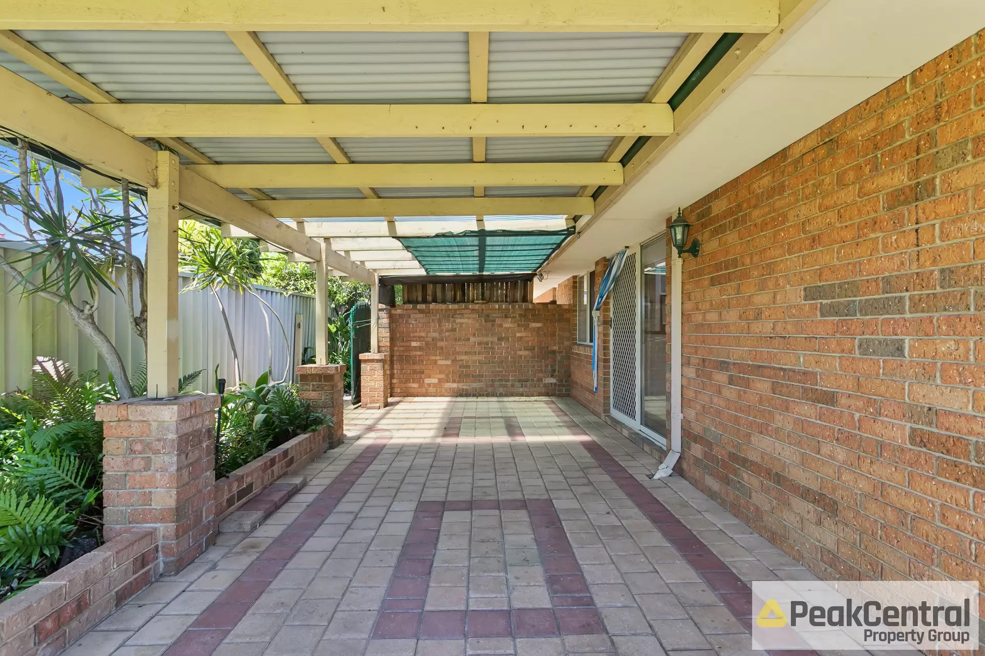 17 Derwent Crescent, Success For Sale by Peak Central Property Group - image 1