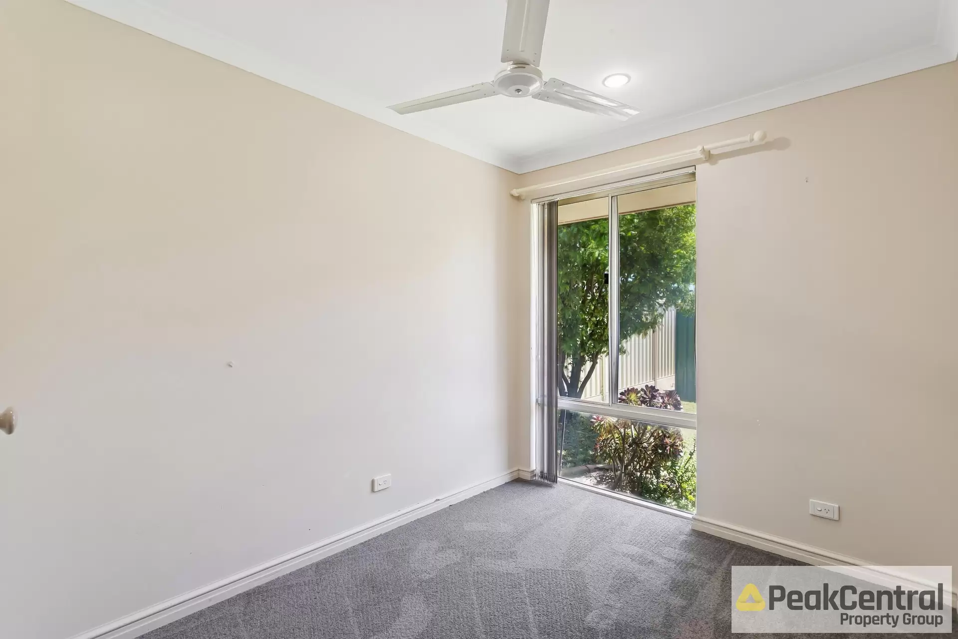 17 Derwent Crescent, Success For Sale by Peak Central Property Group - image 1
