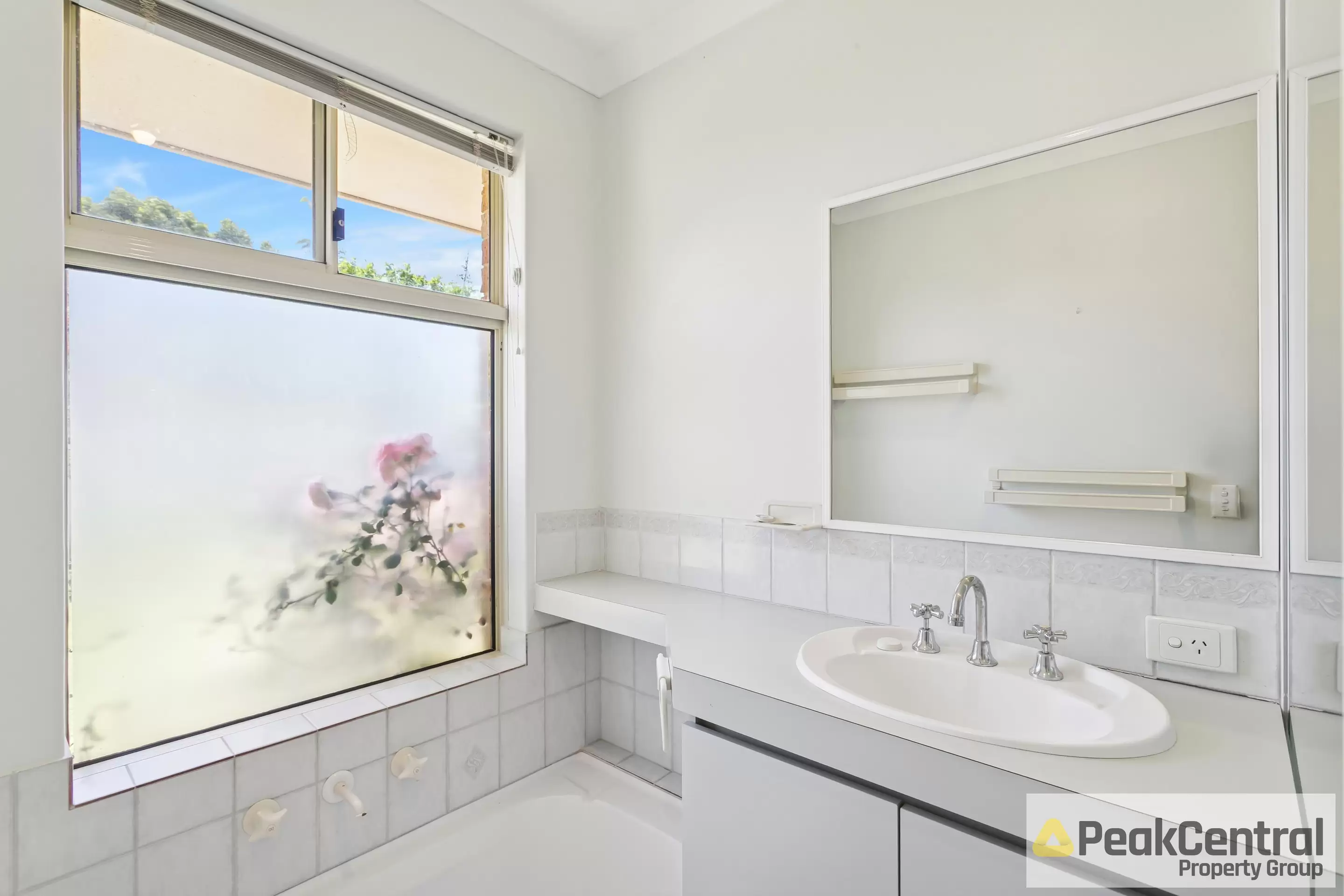 17 Derwent Crescent, Success For Sale by Peak Central Property Group - image 18