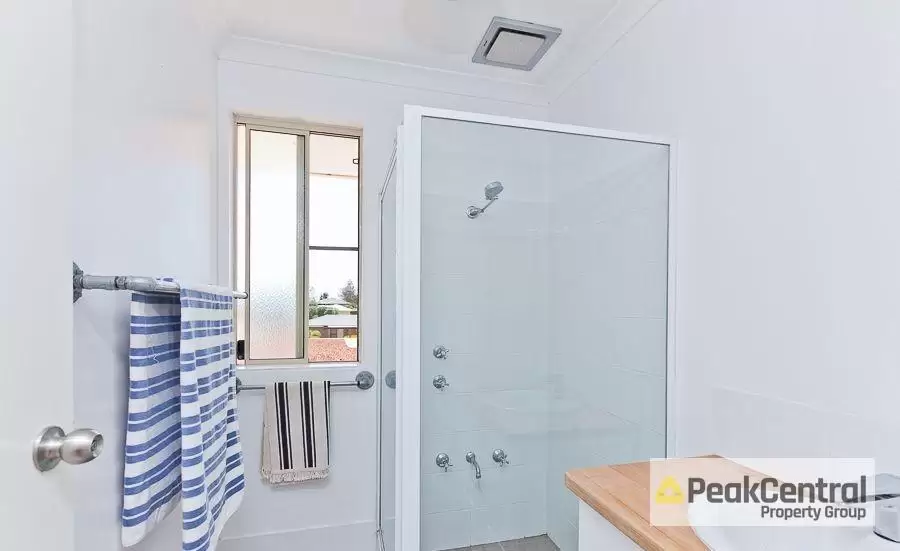 27 Yanrey St, Golden Bay Leased by Peak Central Property Group - image 9