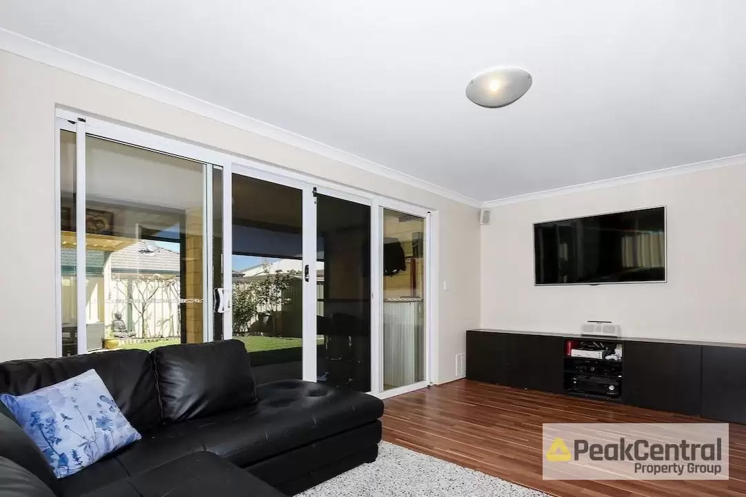 4 Seashells Crescent, Singleton Leased by Peak Central Property Group - image 5