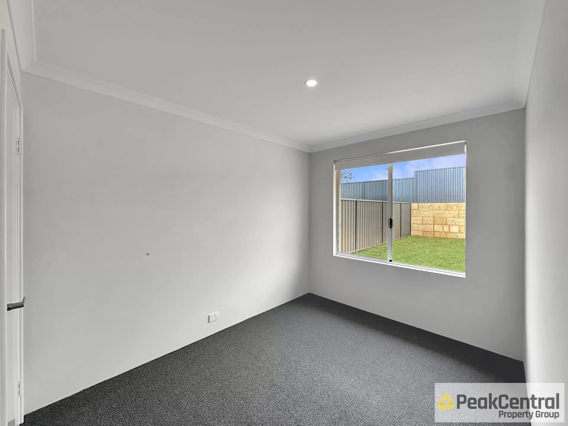 24 Orchardleigh Boulevard, Lakelands Leased by Peak Central Property Group - image 1