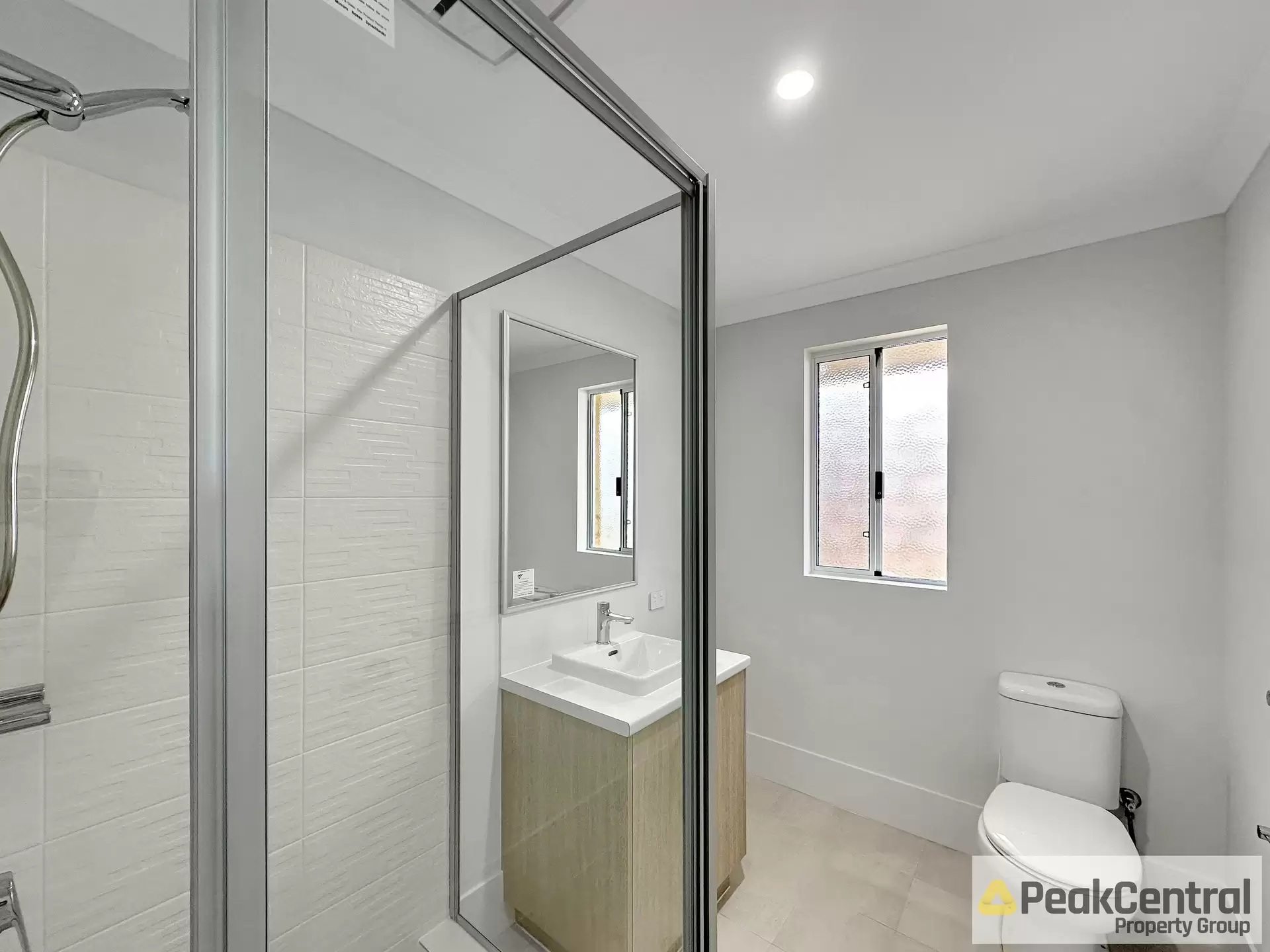 24 Orchardleigh Boulevard, Lakelands Leased by Peak Central Property Group - image 1