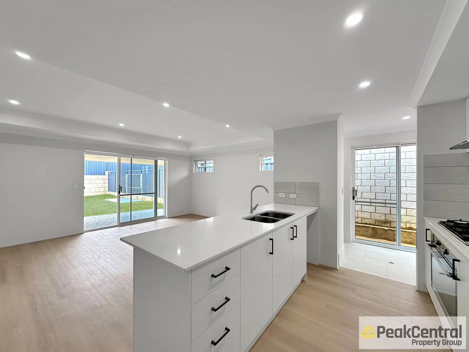 24 Orchardleigh Boulevard, Lakelands Leased by Peak Central Property Group - image 1