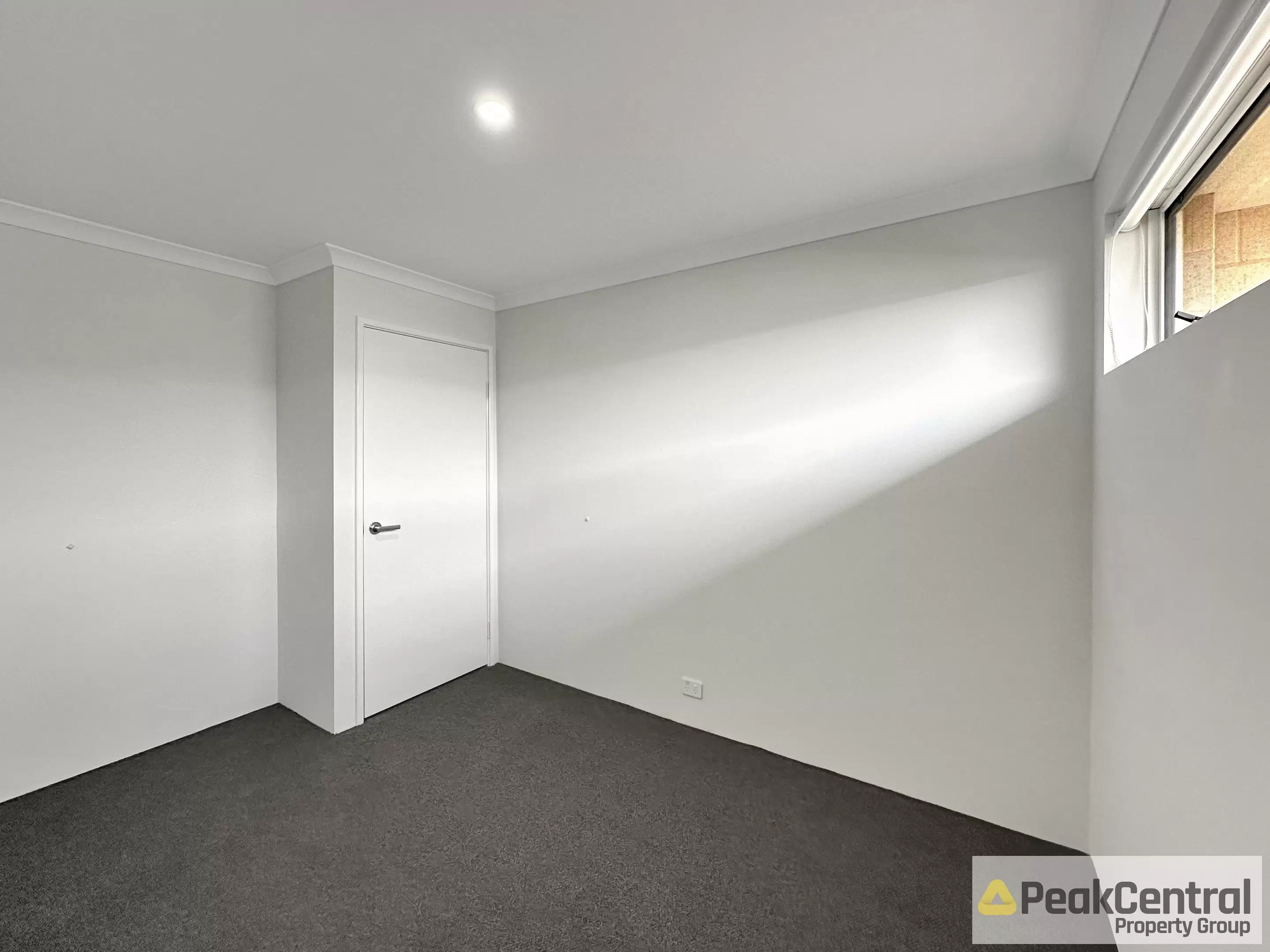 24 Orchardleigh Boulevard, Lakelands Leased by Peak Central Property Group - image 9