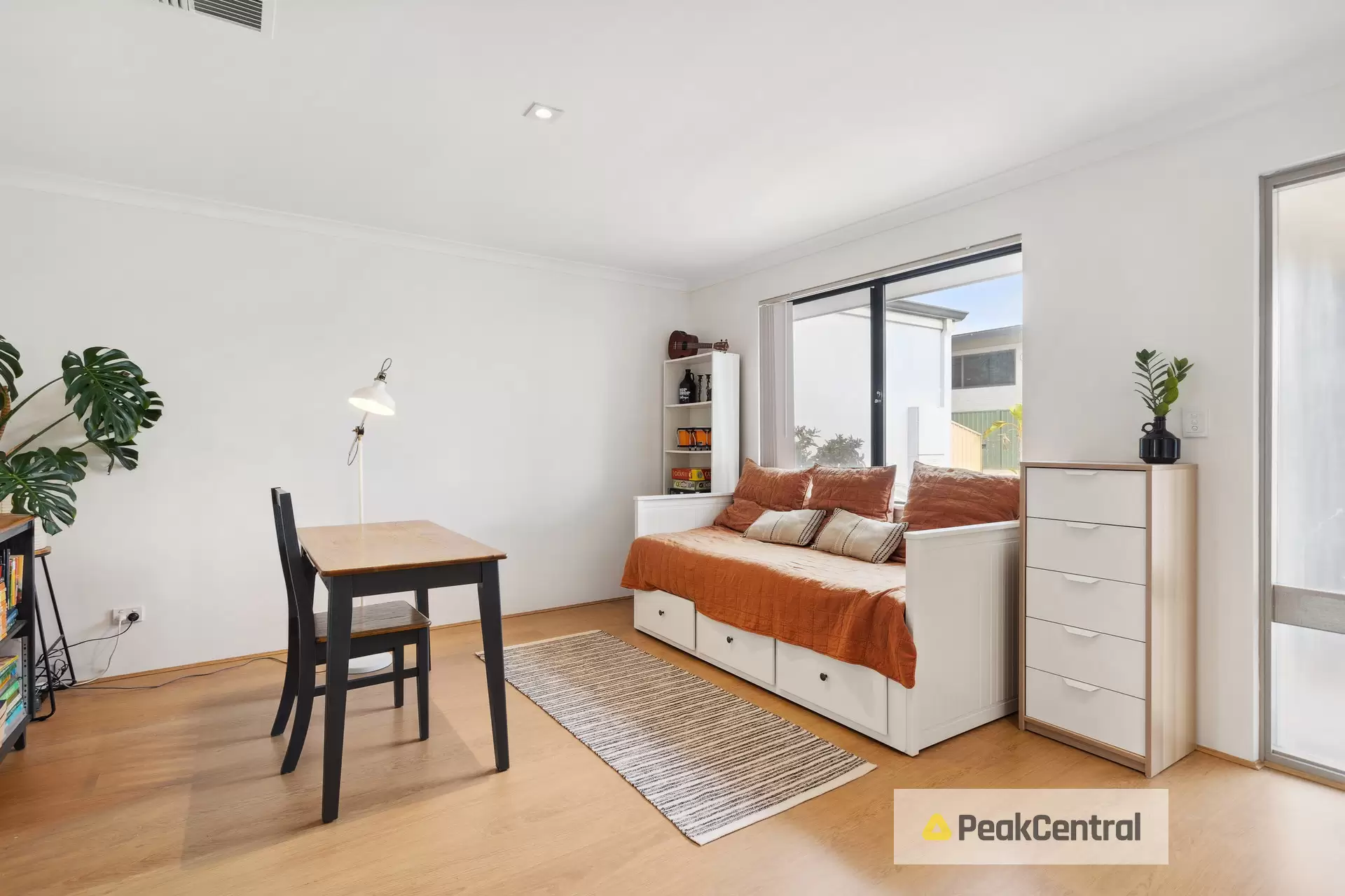 25 Apium Mews, Lake Coogee Leased by Peak Central Property Group - image 9