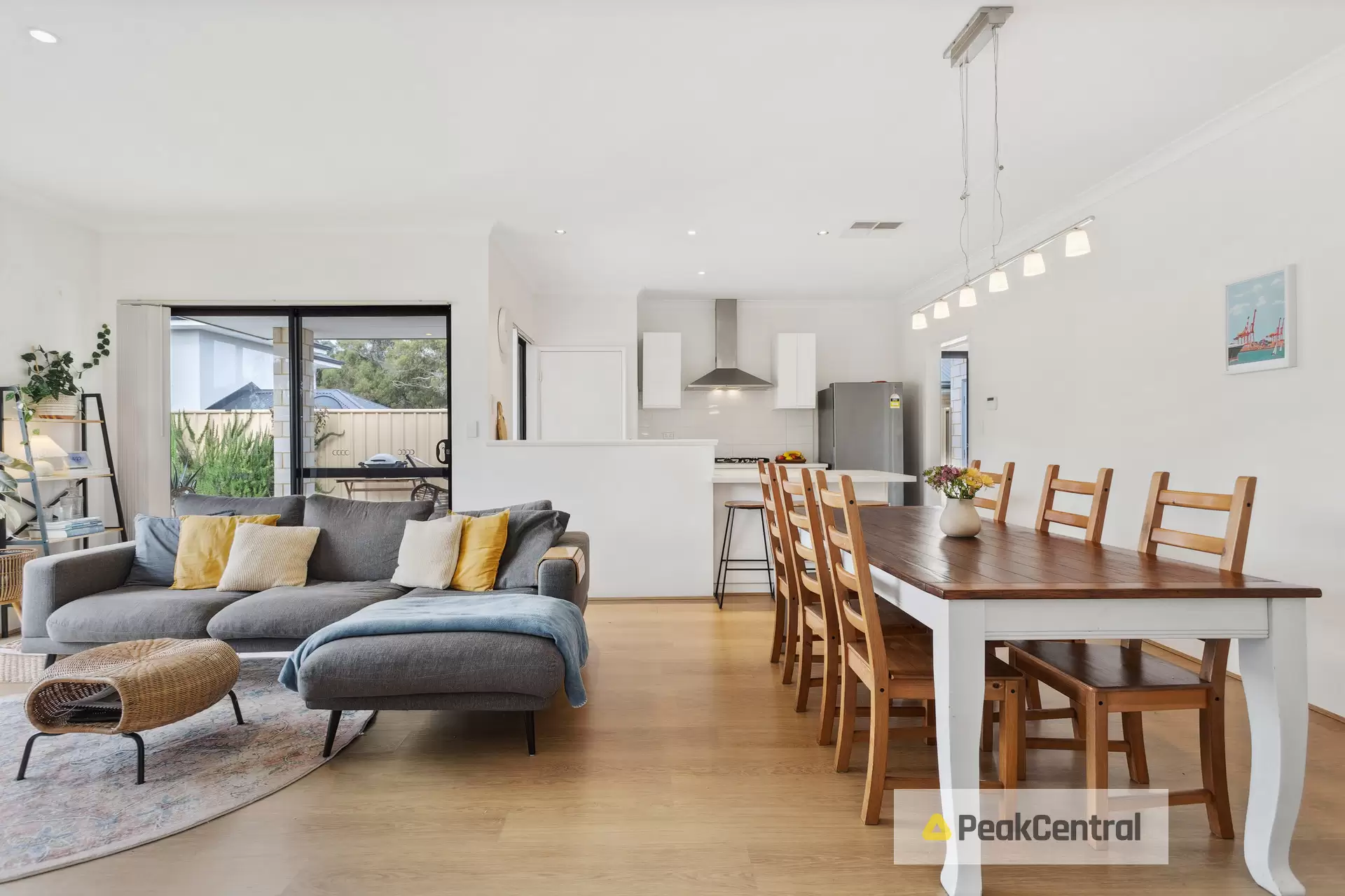 25 Apium Mews, Lake Coogee Leased by Peak Central Property Group - image 3