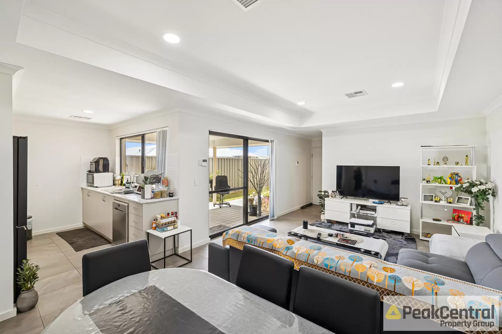 1 Paradoxa Road, Hammond Park For Sale by Peak Central Property Group - image 1