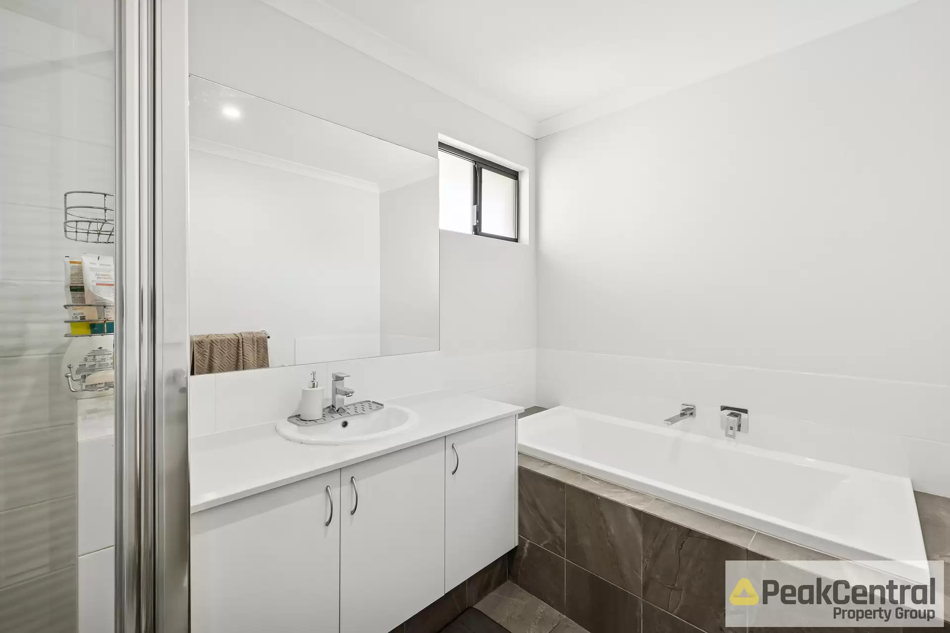 1 Paradoxa Road, Hammond Park For Sale by Peak Central Property Group - image 1