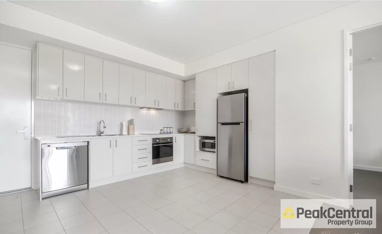 42/15 Pallett Avenue, Spearwood Leased by Peak Central Property Group - image 3