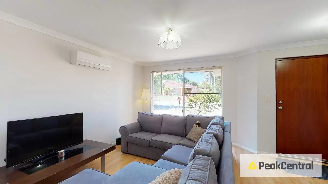 16 Ballard Mews, Success For Lease by Peak Central Property Group - image 2