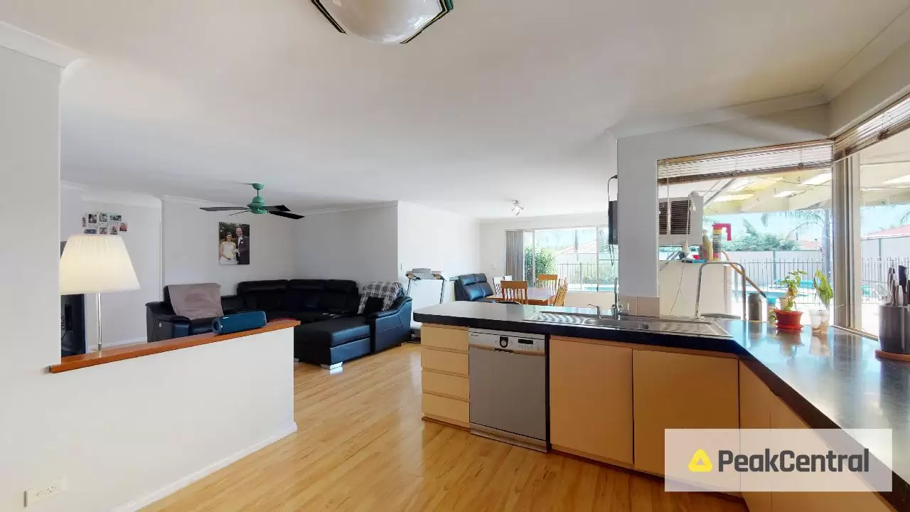 16 Ballard Mews, Success For Lease by Peak Central Property Group - image 10