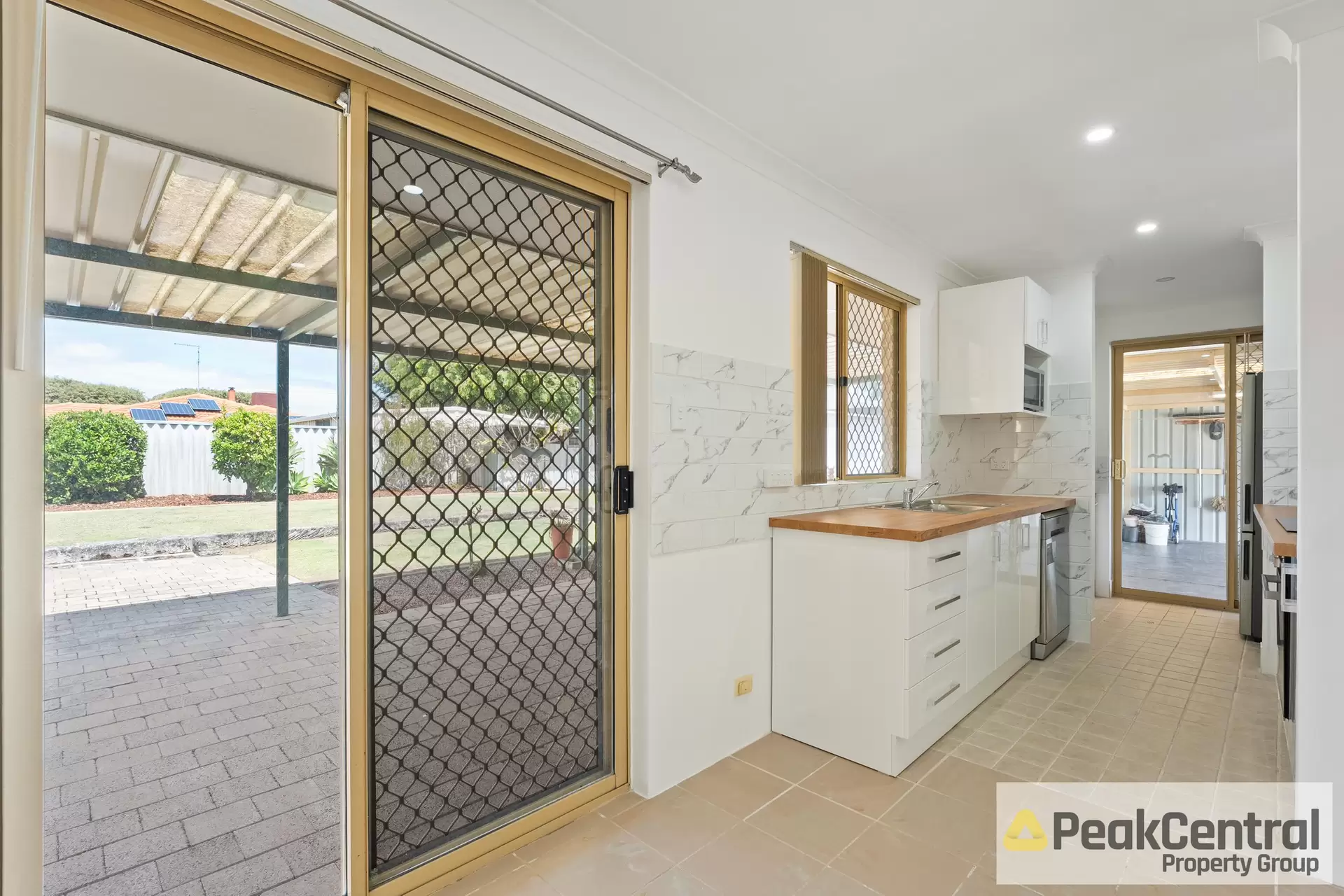 3 Tay Court, Cooloongup Leased by Peak Central Property Group - image 1