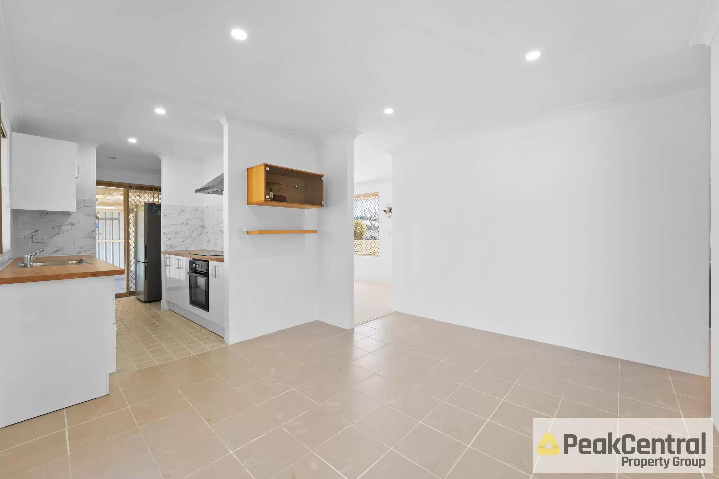 3 Tay Court, Cooloongup Leased by Peak Central Property Group - image 9