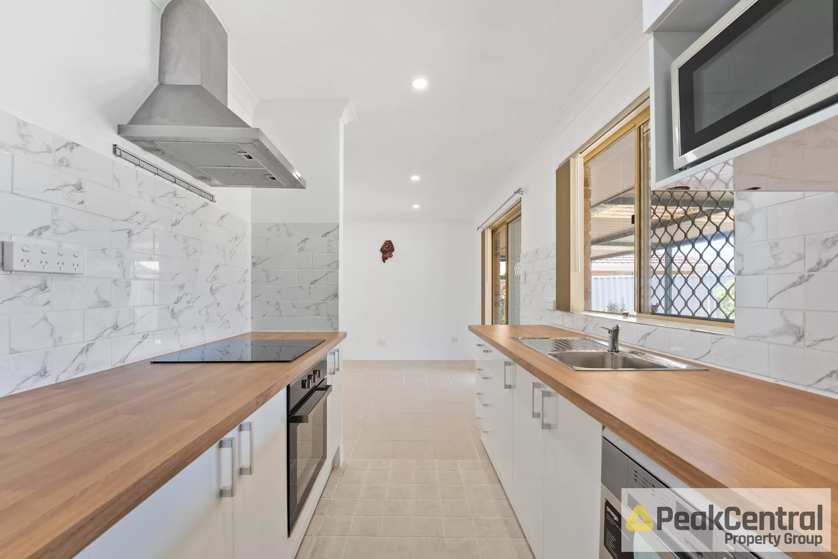 3 Tay Court, Cooloongup Leased by Peak Central Property Group - image 13