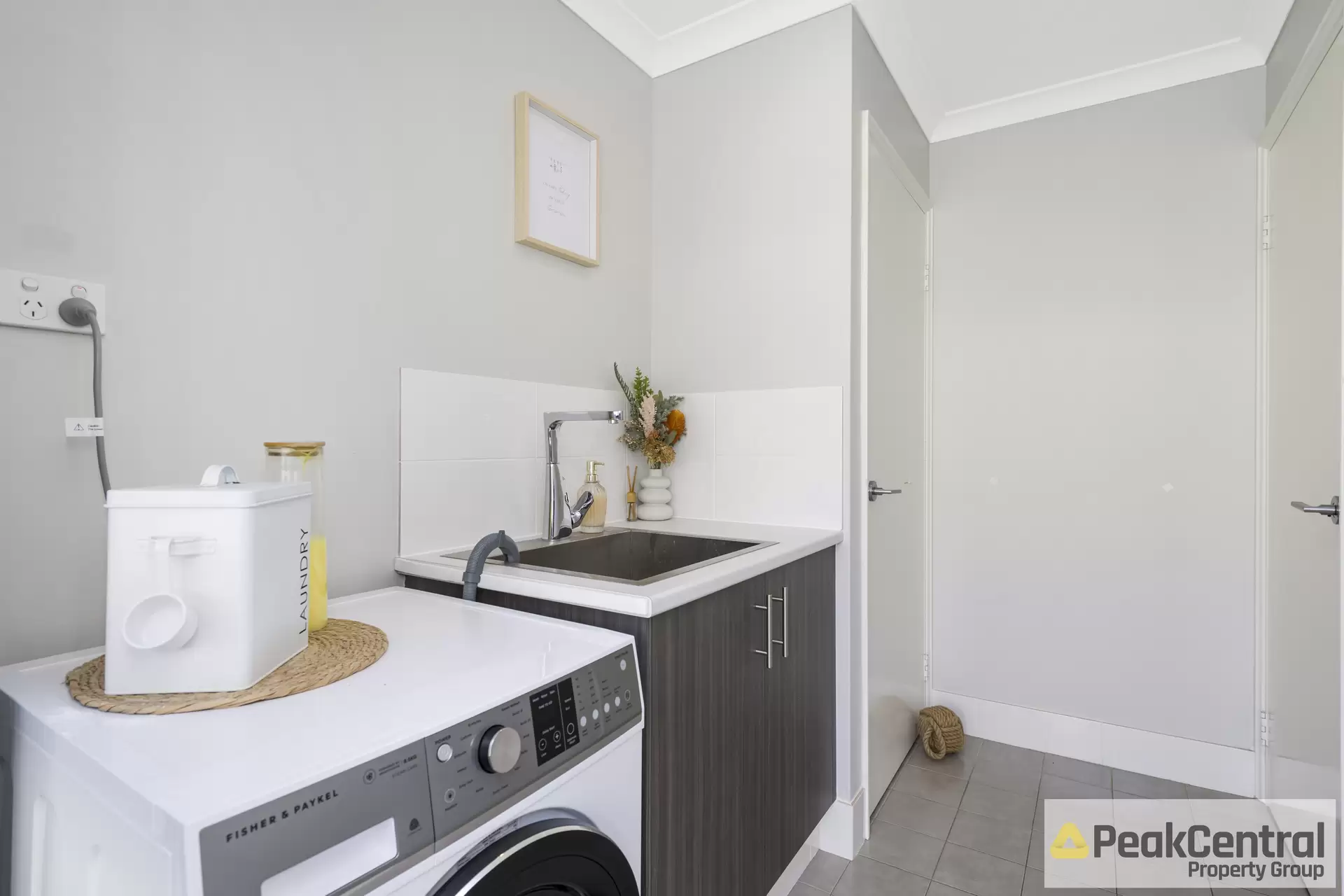 39 Allatoona Avenue, Golden Bay Leased by Peak Central Property Group - image 1