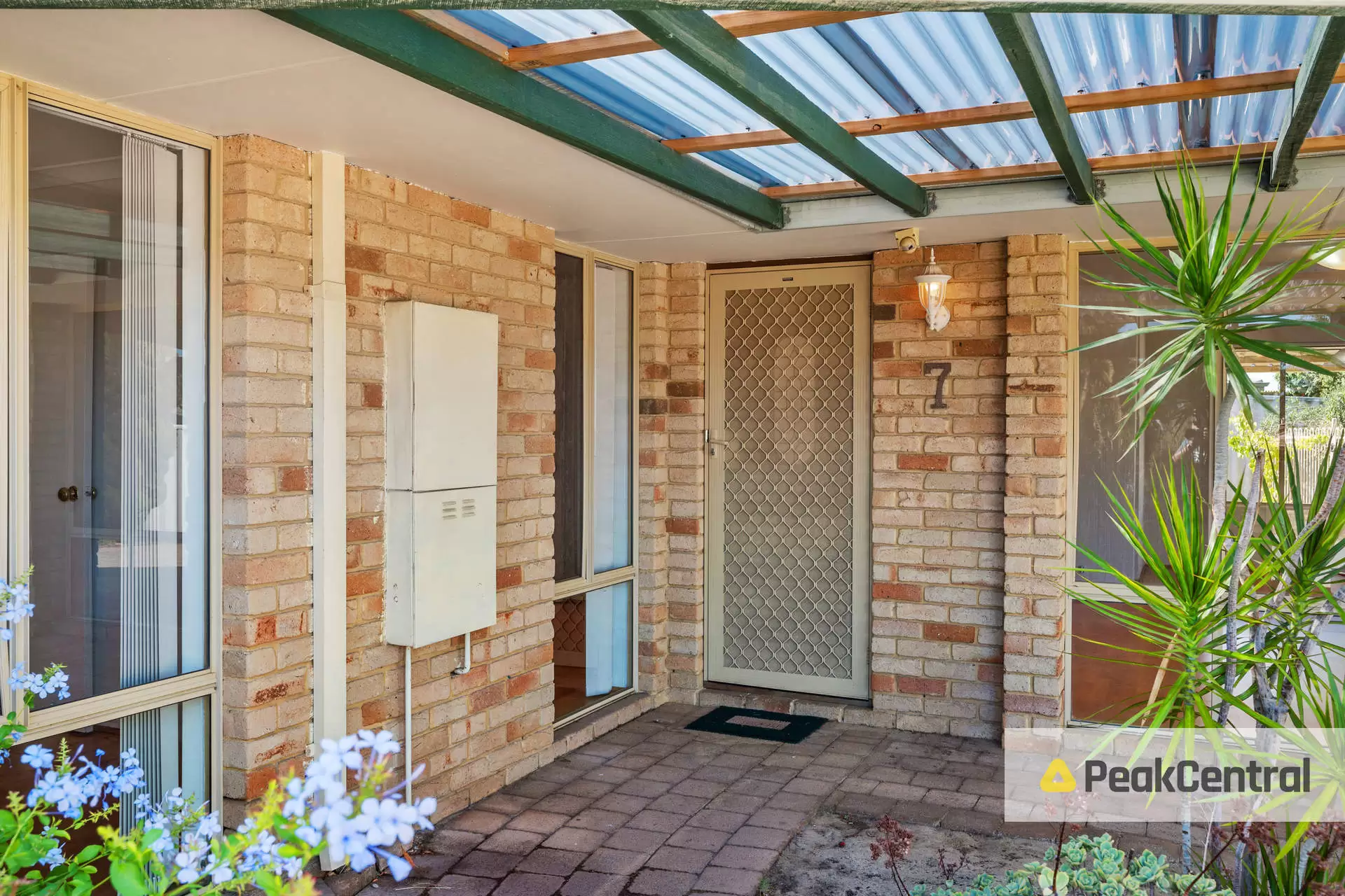 7 Camphor Close, South Lake Leased by Peak Central Property Group - image 4