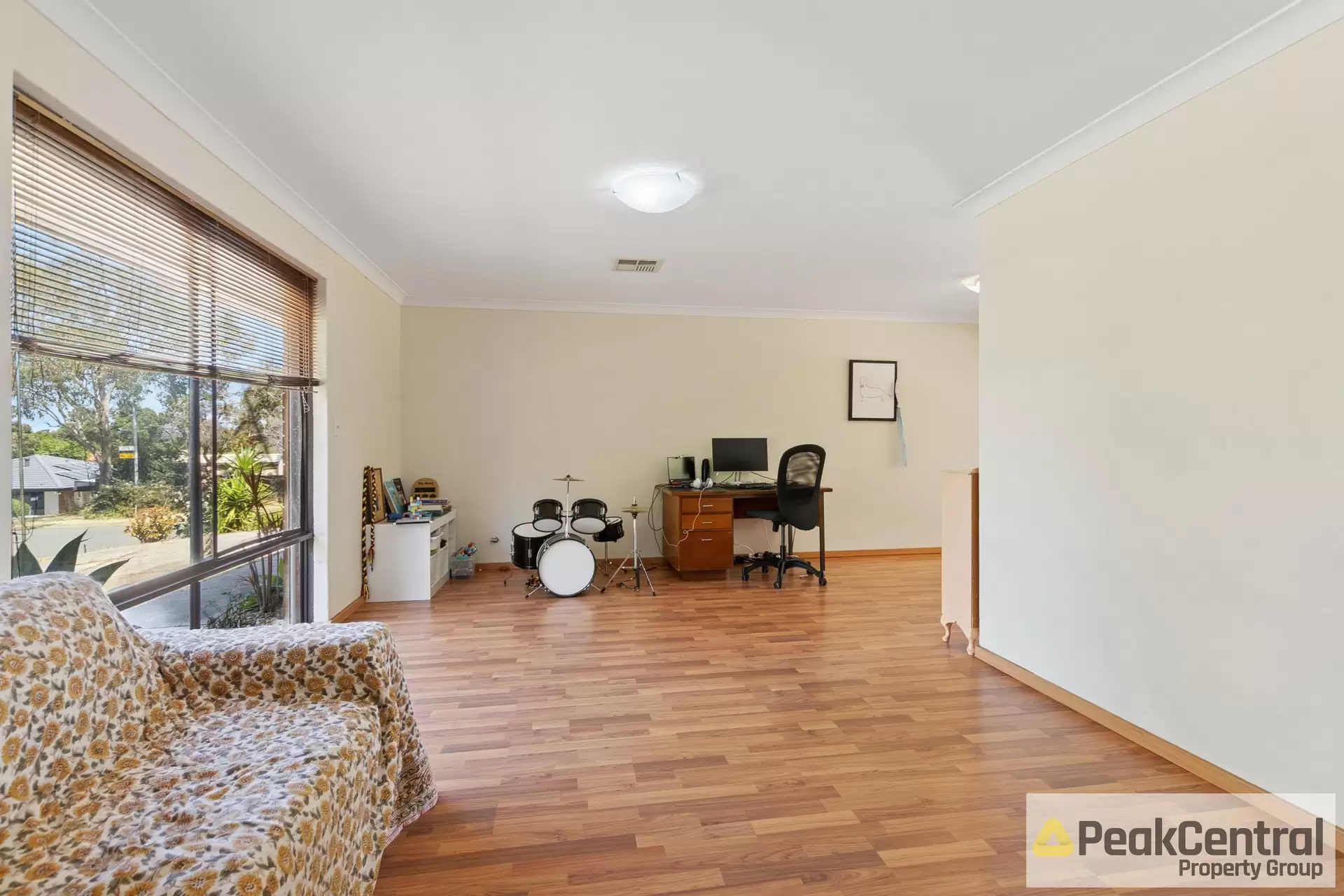 1 Robertson Place, Bibra Lake For Sale by Peak Central Property Group - image 1