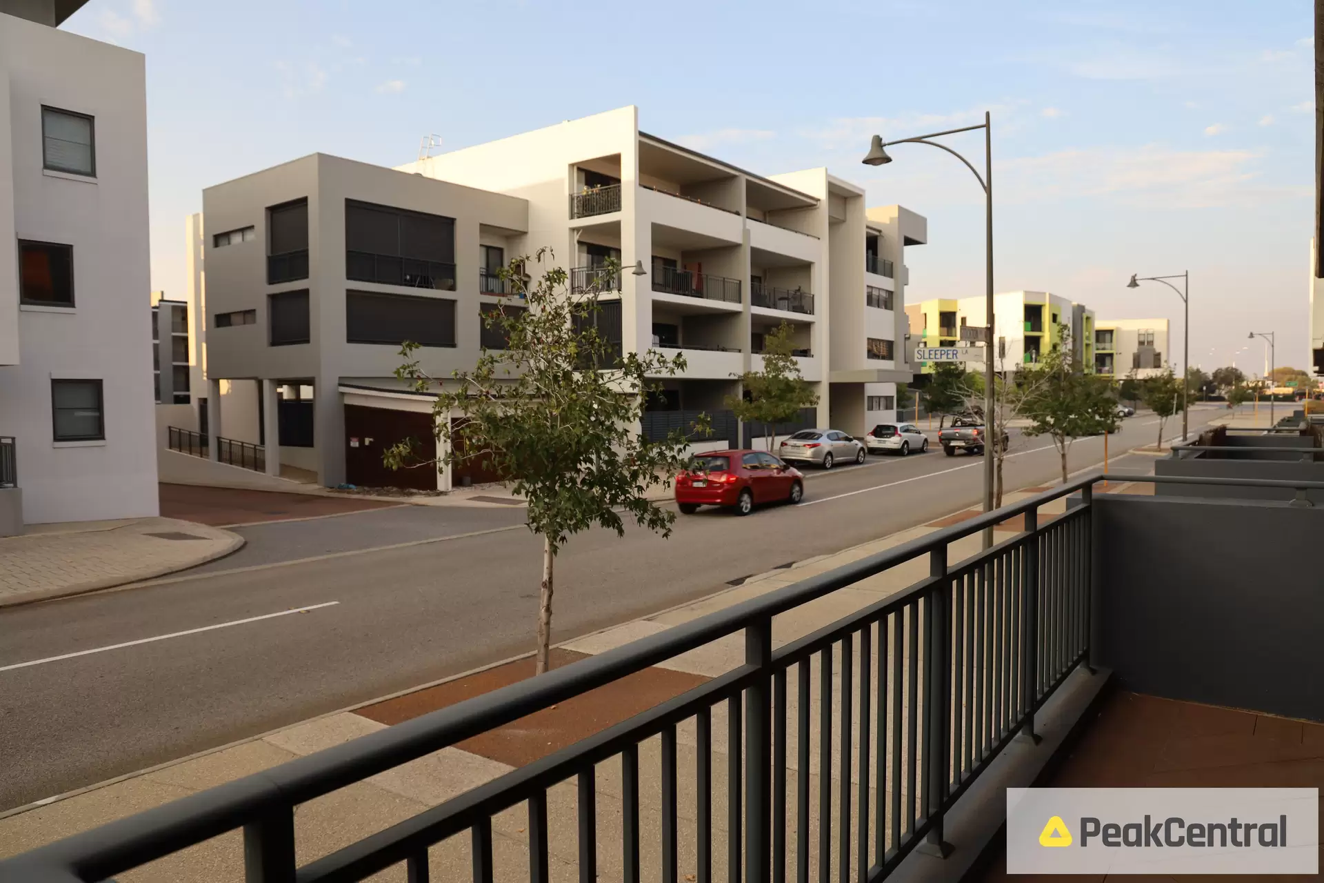 6/2 Stockton Bend, Cockburn Central Sold by Peak Central Property Group - image 1