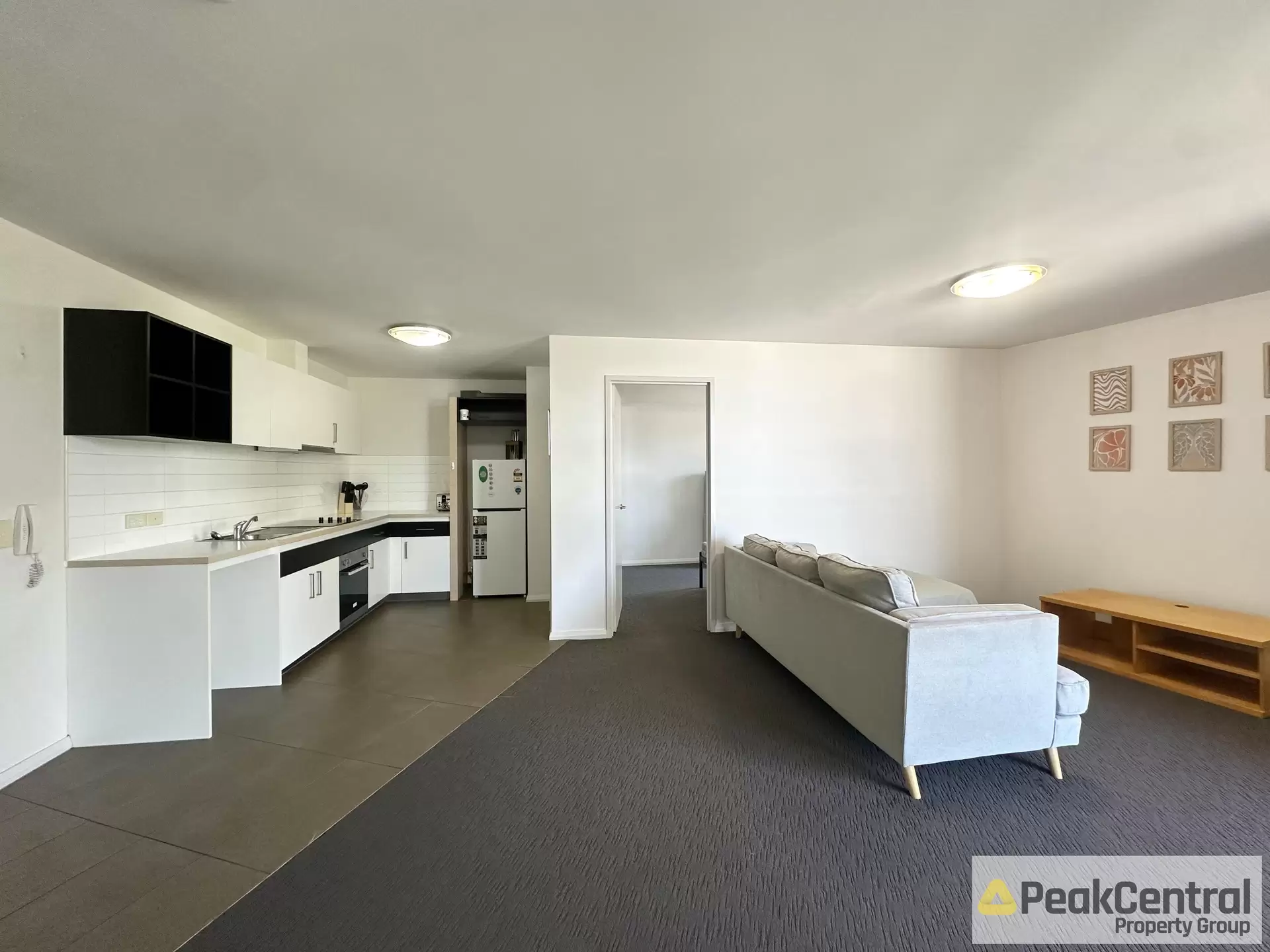 34/20 Signal Terrace, Cockburn Central Leased by Peak Central Property Group - image 1