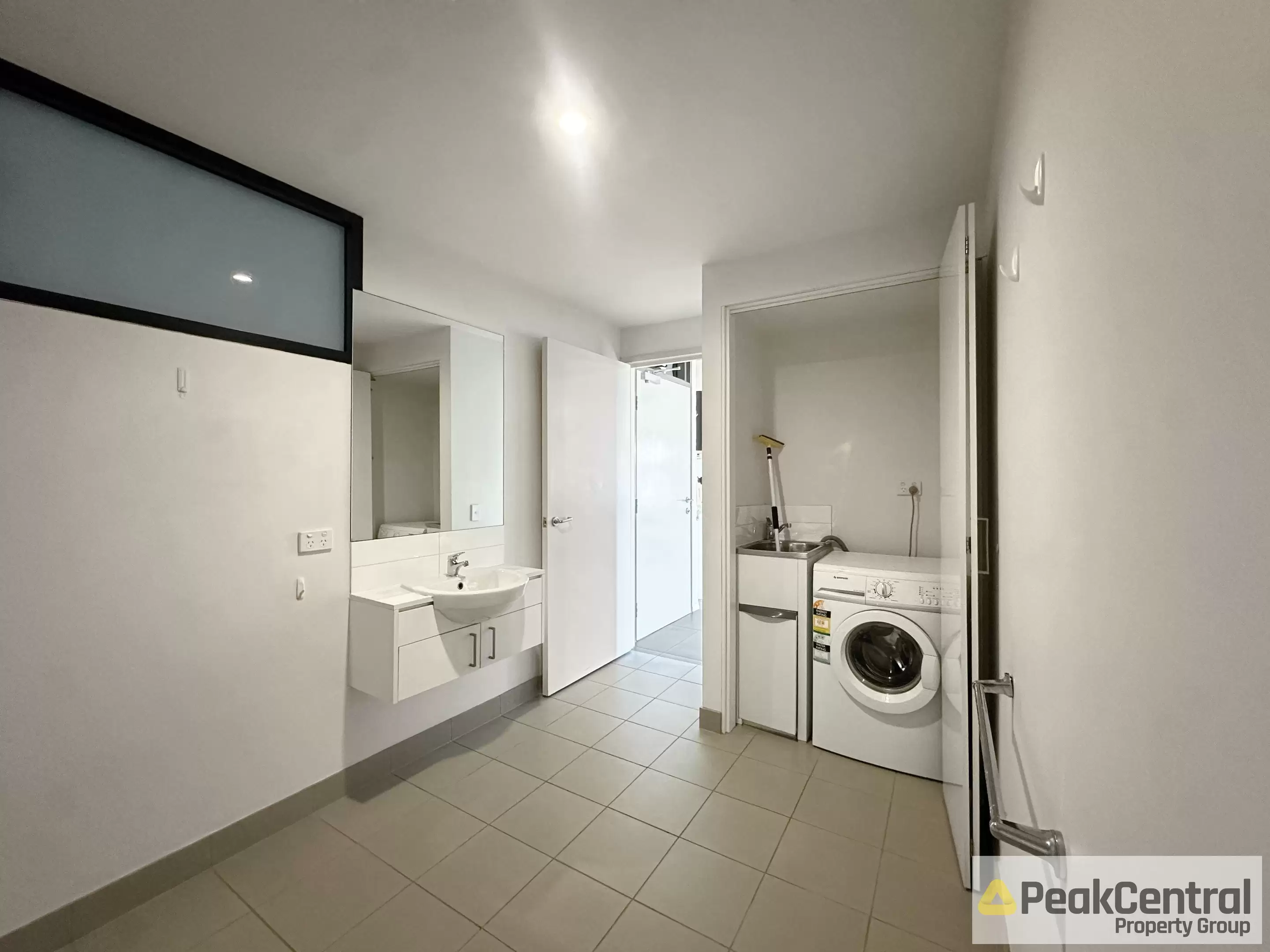 34/20 Signal Terrace, Cockburn Central Leased by Peak Central Property Group - image 10