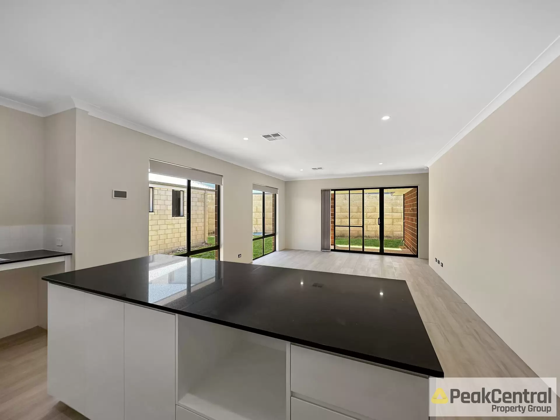 15 Kane Loop, Alkimos Leased by Peak Central Property Group - image 1