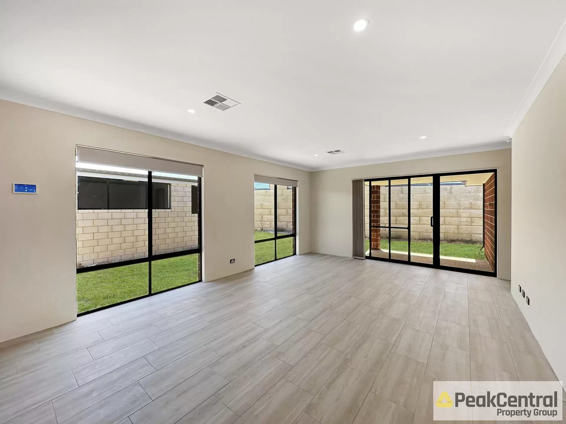 15 Kane Loop, Alkimos Leased by Peak Central Property Group - image 1