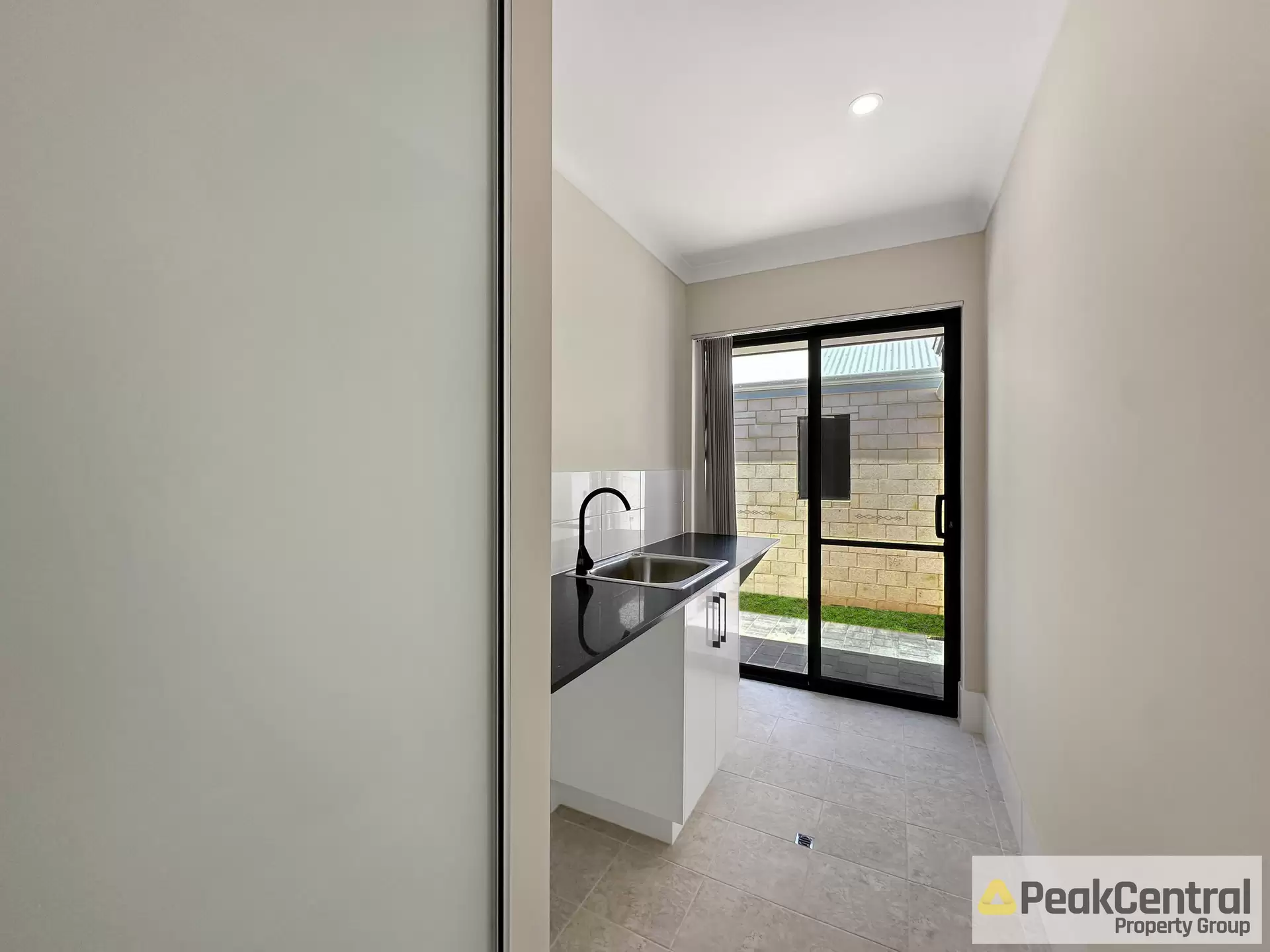15 Kane Loop, Alkimos Leased by Peak Central Property Group - image 1