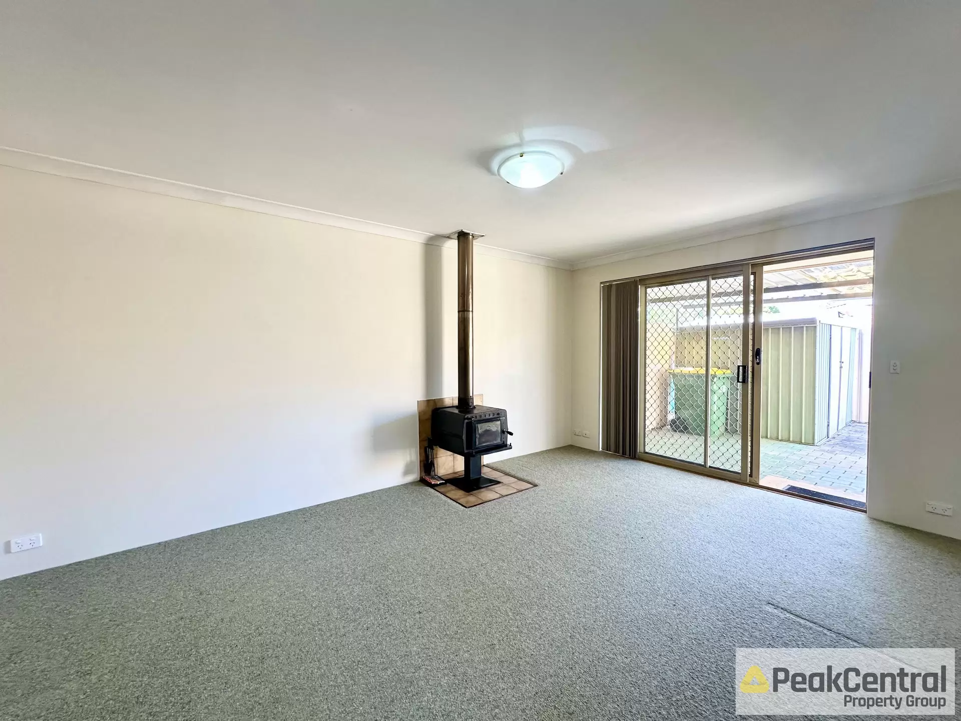 10/5 Merope Close, Rockingham Leased by Peak Central Property Group - image 1