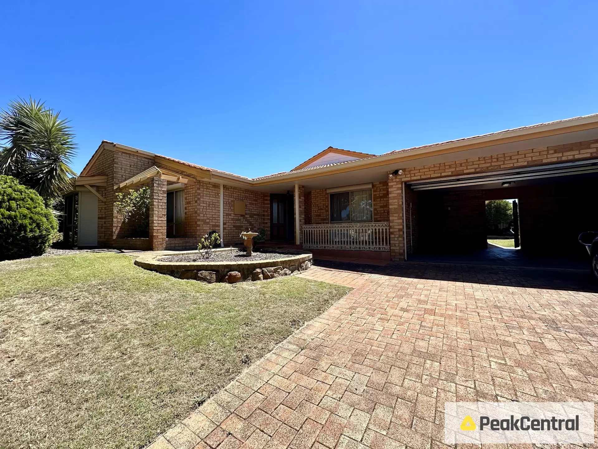 8 Kearsley Rise, Murdoch For Lease by Peak Central Property Group - image 1