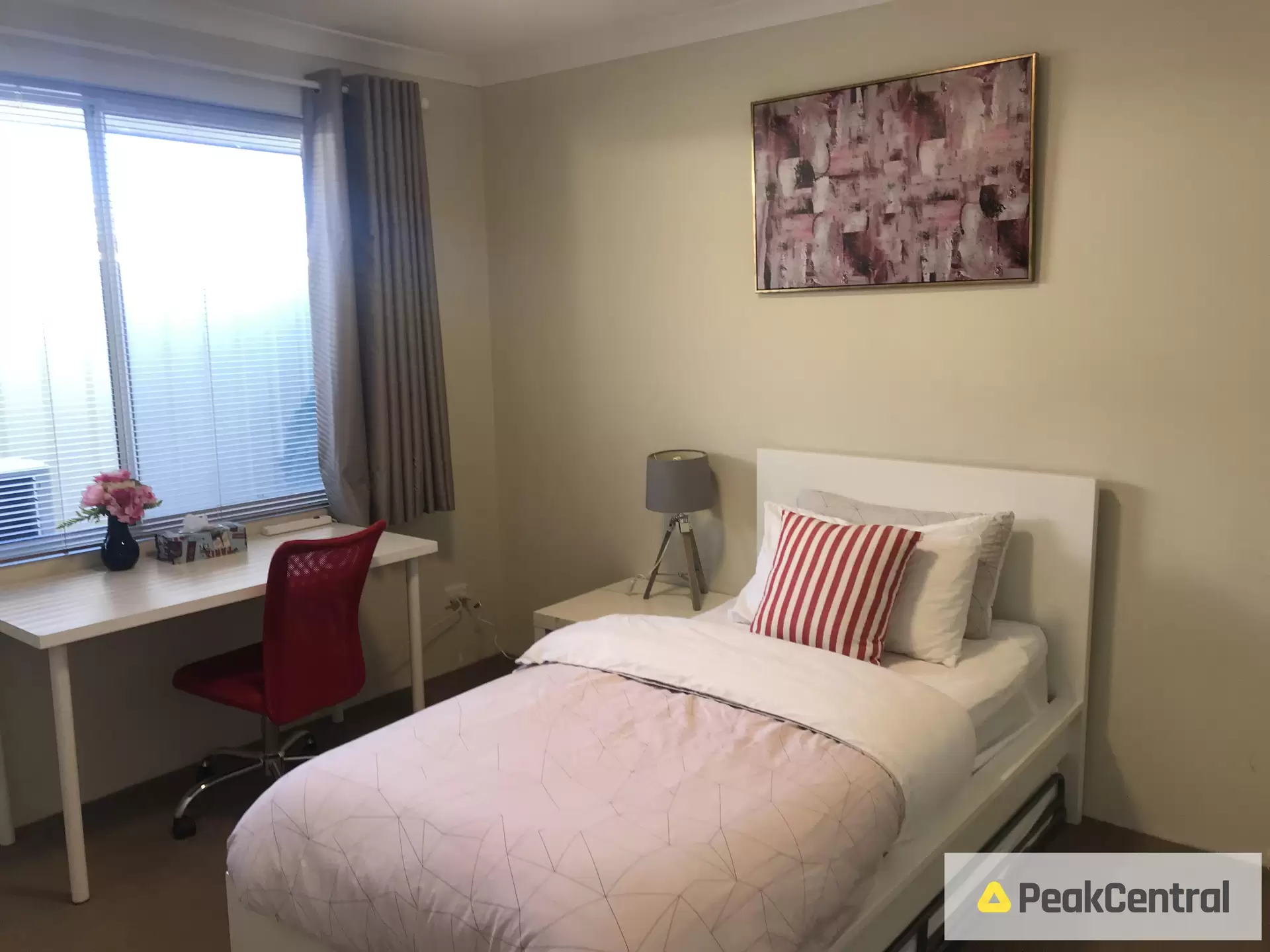 6/61 Whaleback Avenue, Parkwood Leased by Peak Central Property Group - image 1