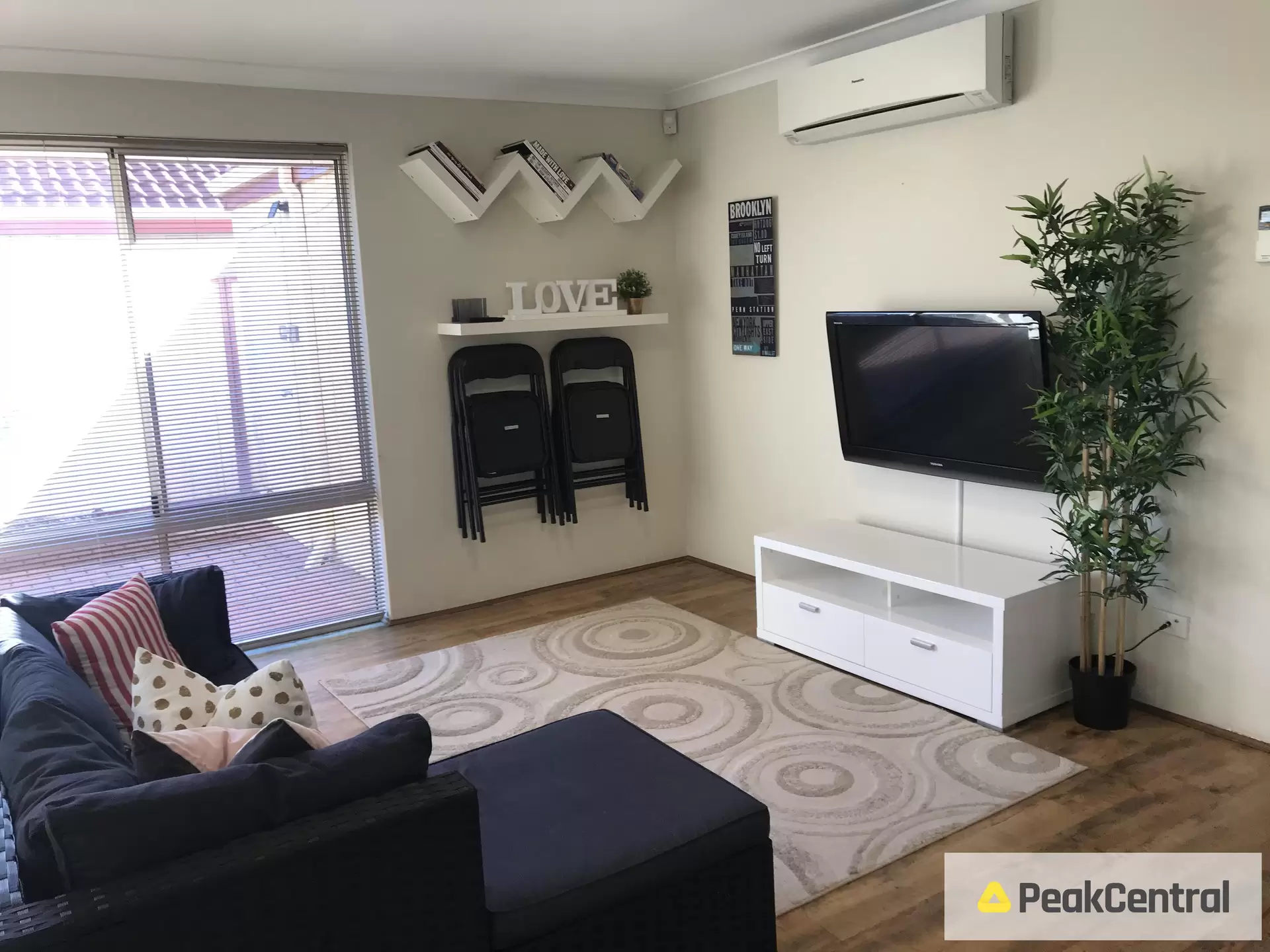 6/61 Whaleback Avenue, Parkwood Leased by Peak Central Property Group - image 1