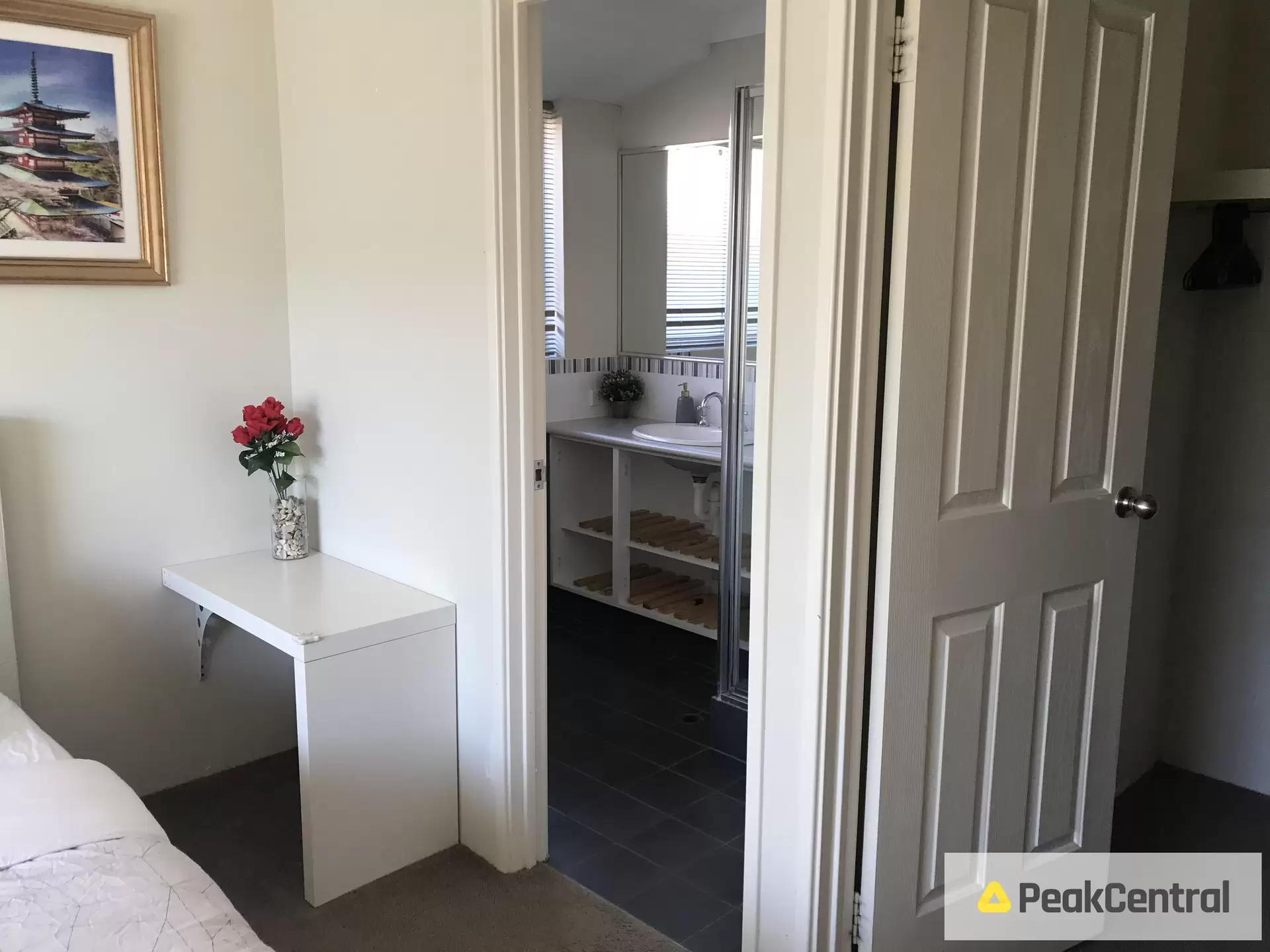 6/61 Whaleback Avenue, Parkwood Leased by Peak Central Property Group - image 1