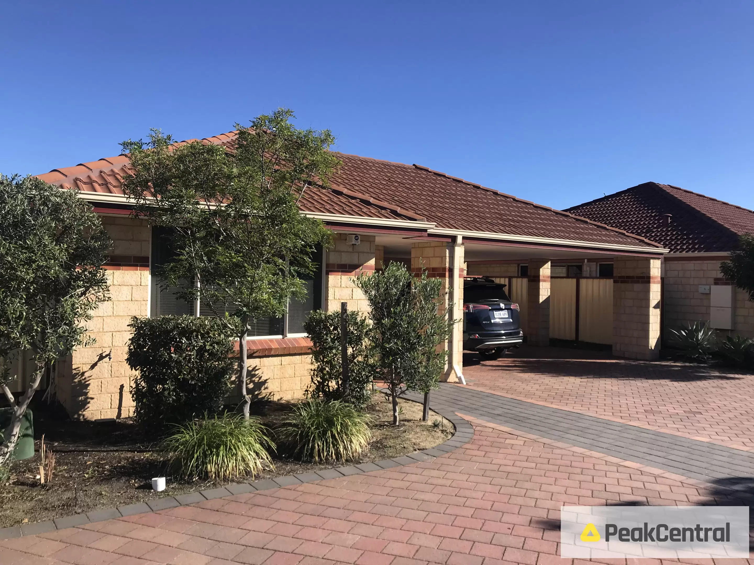 6/61 Whaleback Avenue, Parkwood Leased by Peak Central Property Group - image 1