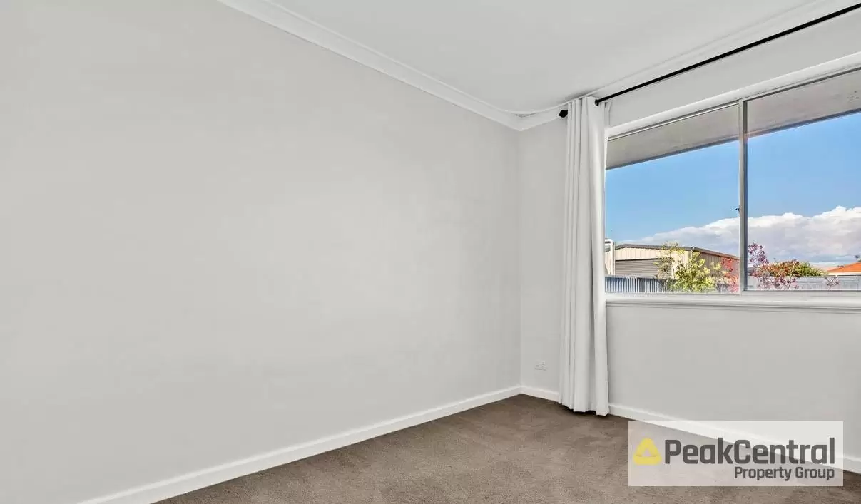 19 Waikiki Road, Safety Bay For Lease by Peak Central Property Group - image 17