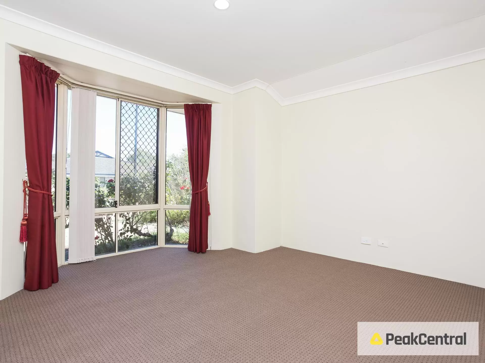 9 Lavender Way, Success For Lease by Peak Central Property Group - image 5