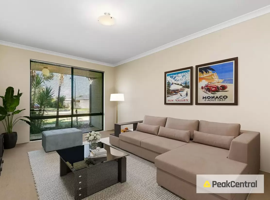 17 Mosman Loop, Success For Lease by Peak Central Property Group - image 3
