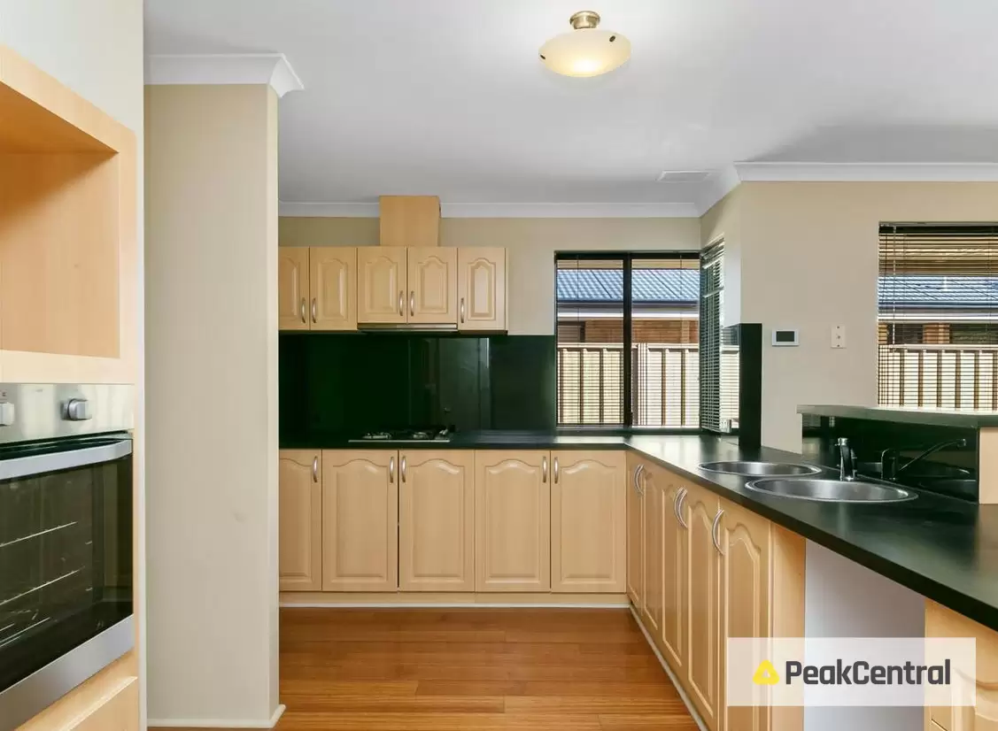 17 Mosman Loop, Success For Lease by Peak Central Property Group - image 6