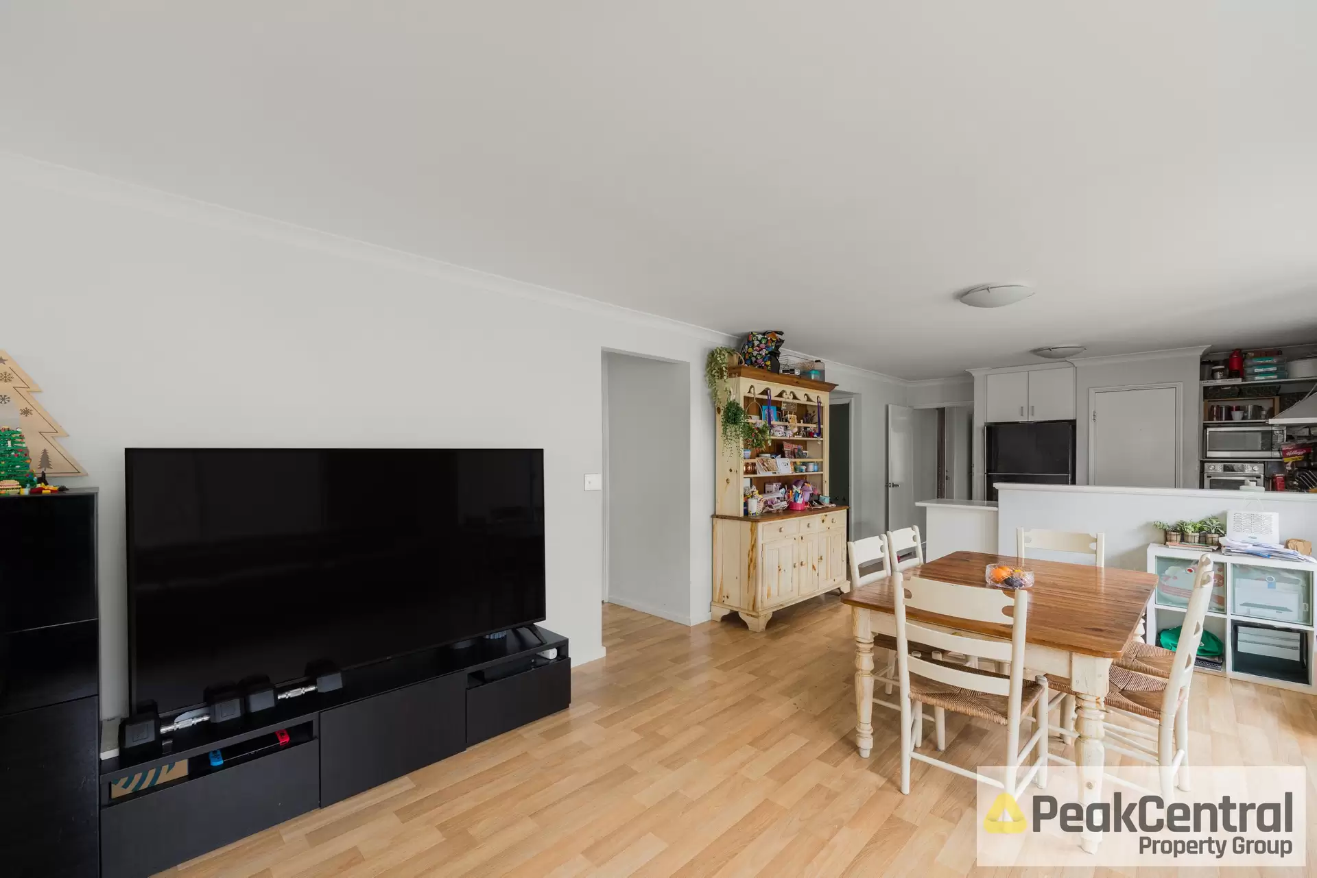 26 Thundelarra Drive, Golden Bay Leased by Peak Central Property Group - image 1