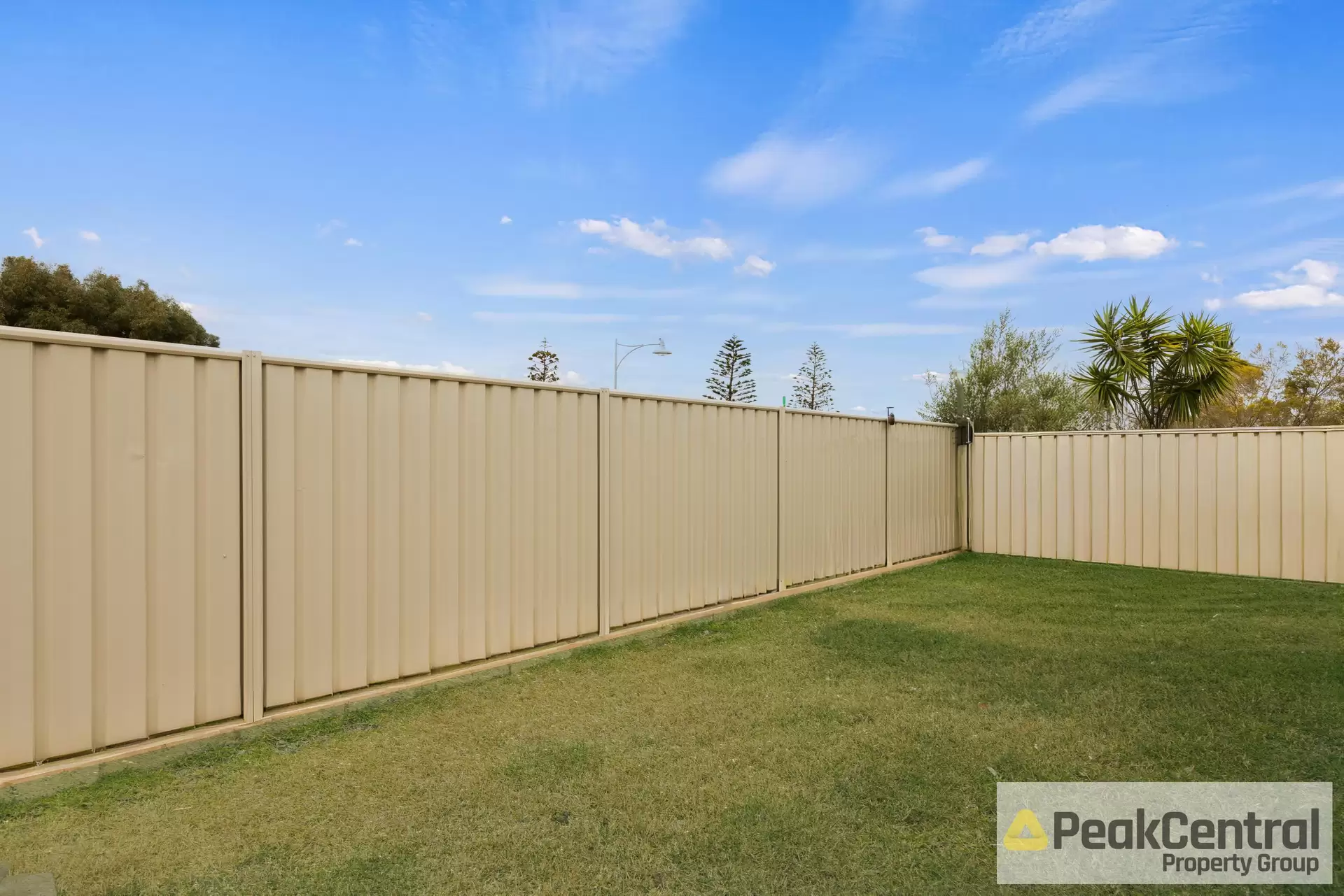 26 Thundelarra Drive, Golden Bay Leased by Peak Central Property Group - image 1