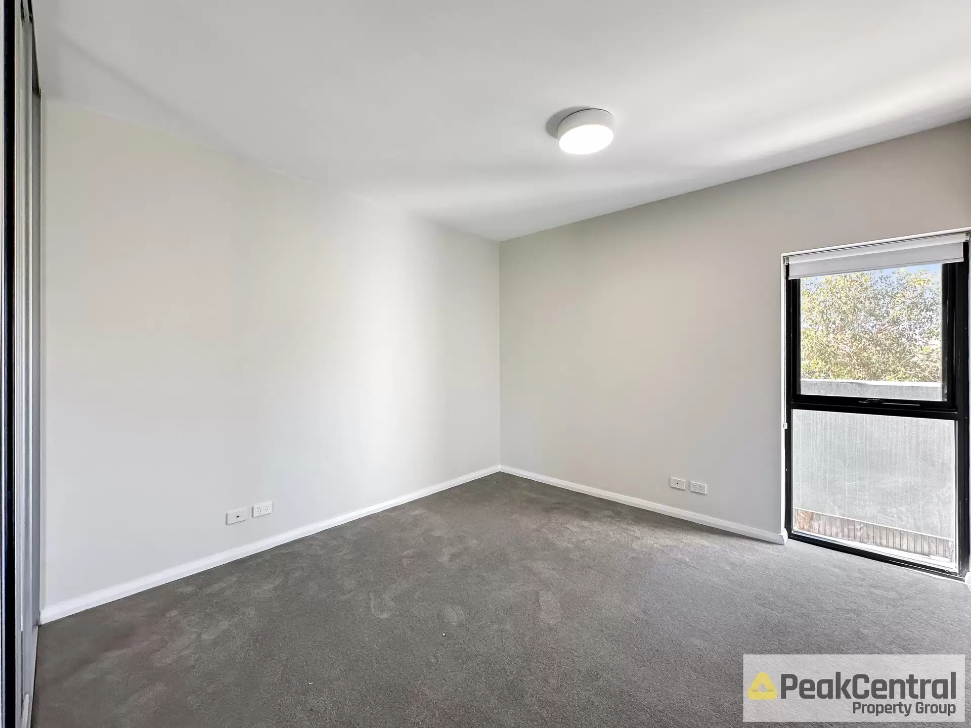 11/20 Signal Terrace, Cockburn Central Leased by Peak Central Property Group - image 1
